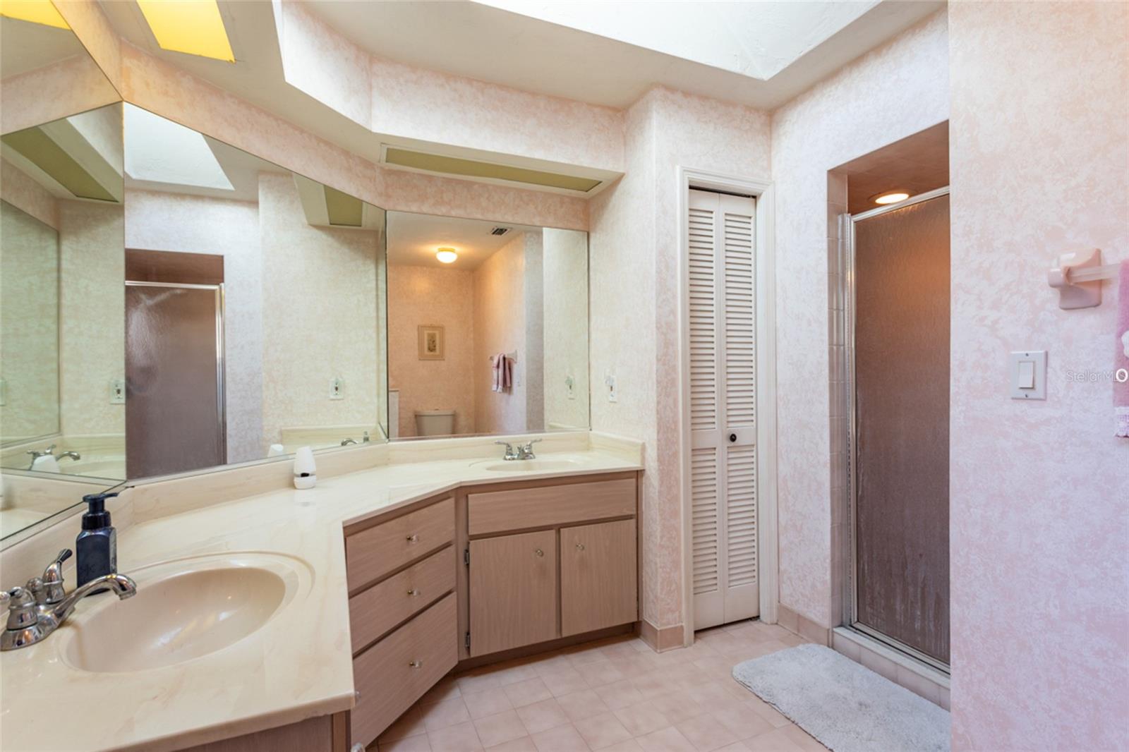 Image 17 of 35 For 156 Bressler Lane