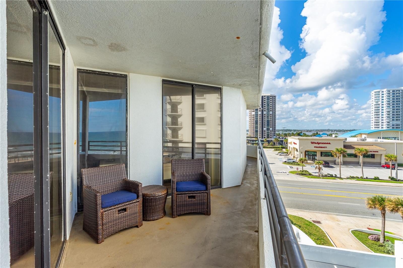 Image 24 of 52 For 3013 Atlantic Avenue 4070