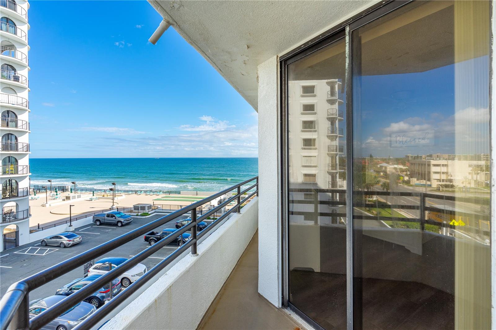 Image 27 of 52 For 3013 Atlantic Avenue 4070