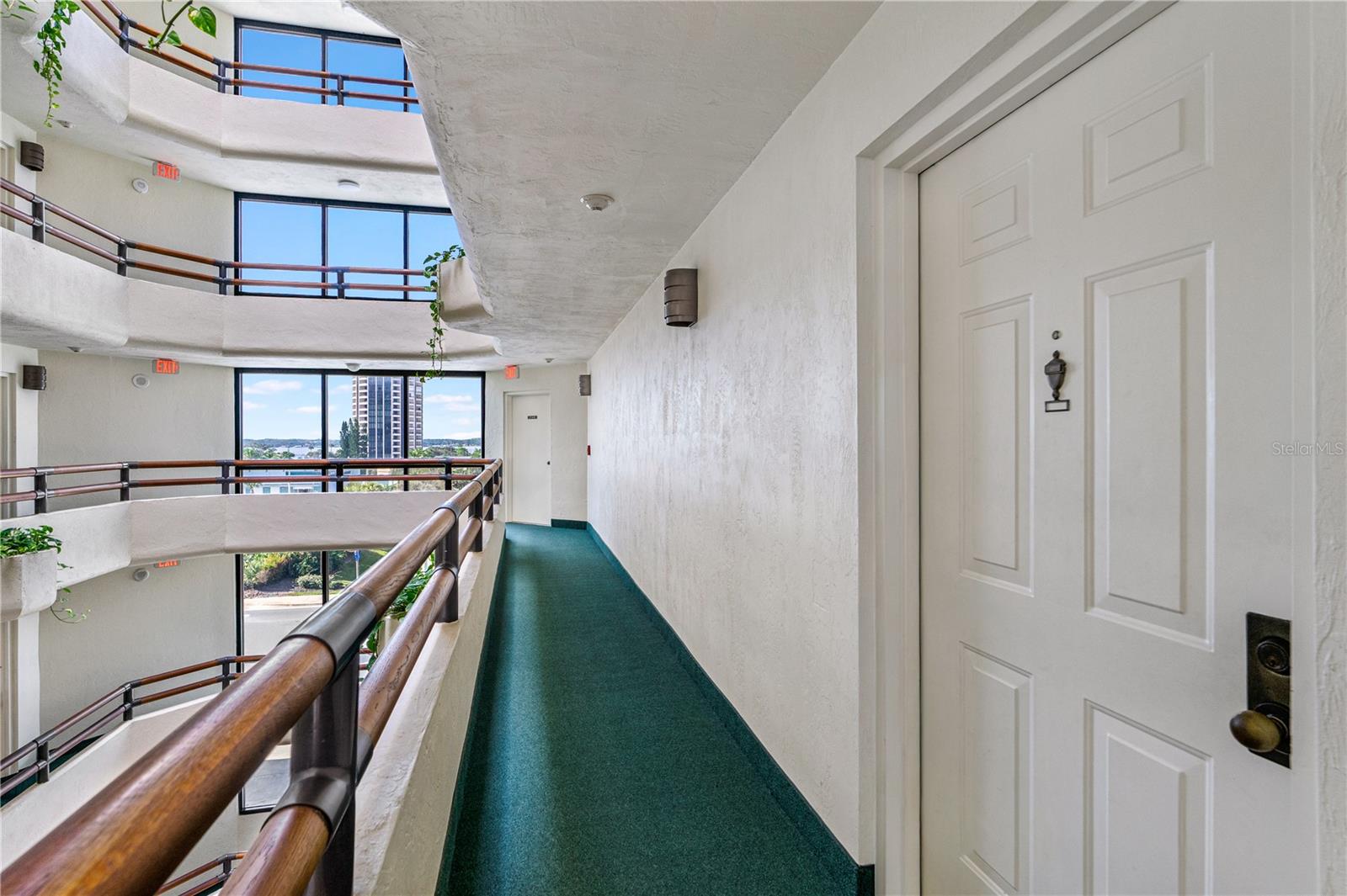 Image 3 of 52 For 3013 Atlantic Avenue 4070