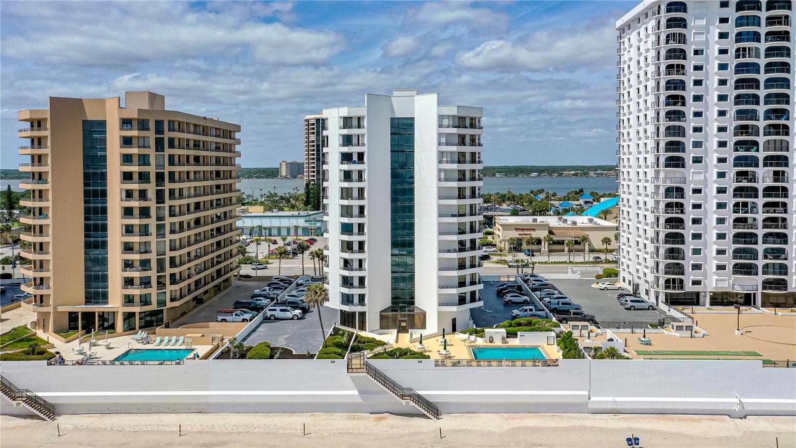 Image 32 of 52 For 3013 Atlantic Avenue 4070