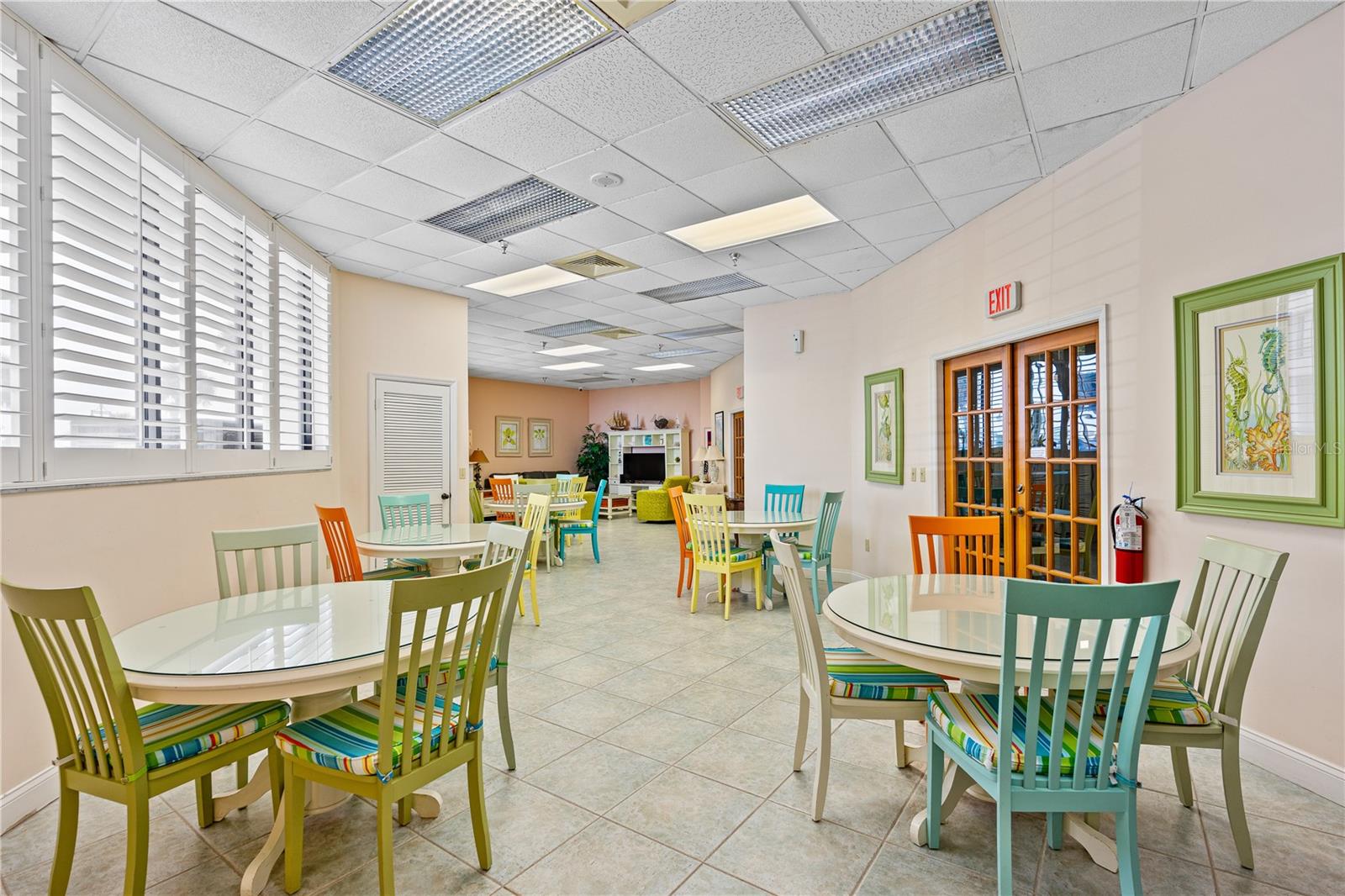 Image 47 of 52 For 3013 Atlantic Avenue 4070