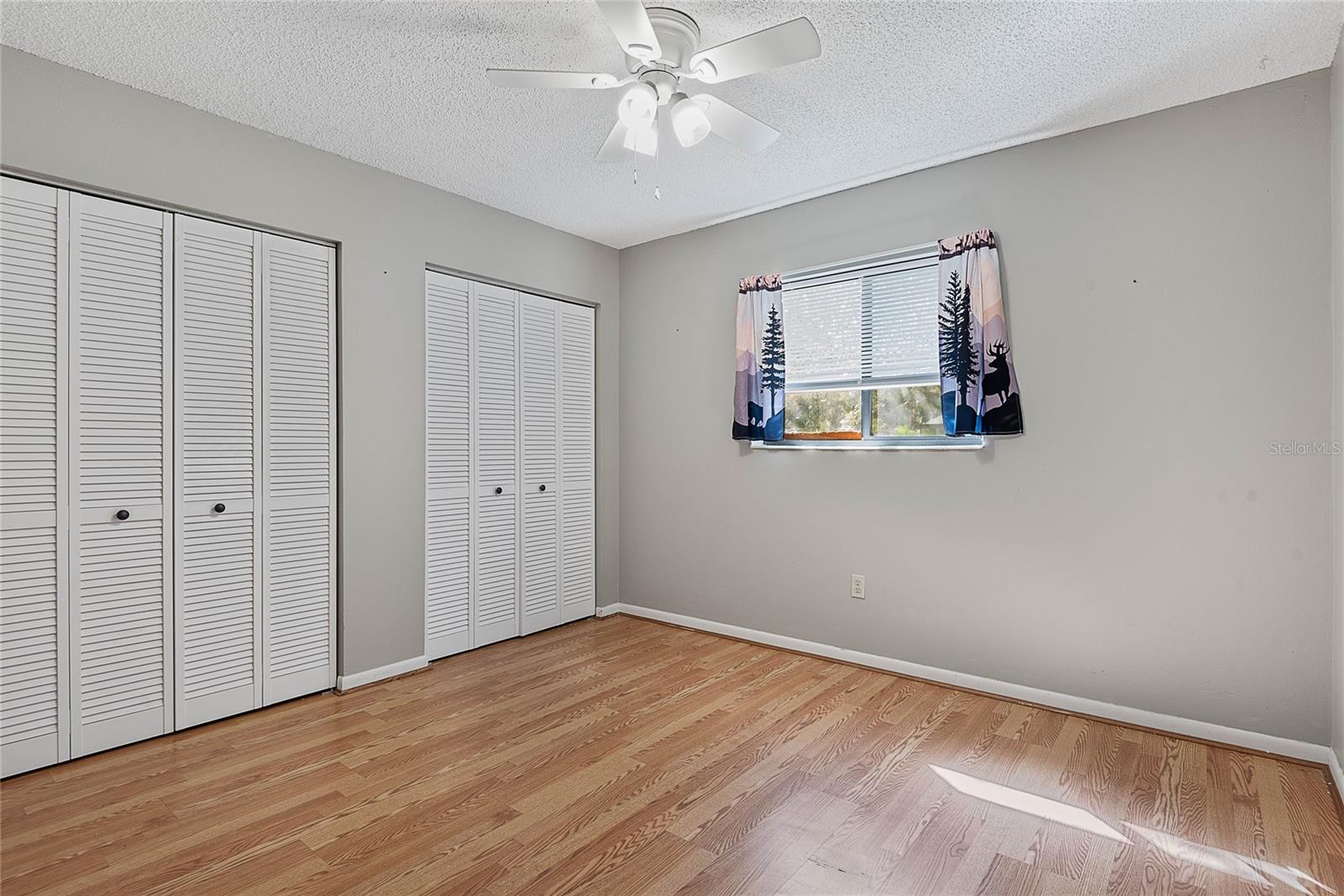 Image 30 of 65 For 2 Black Oak Court