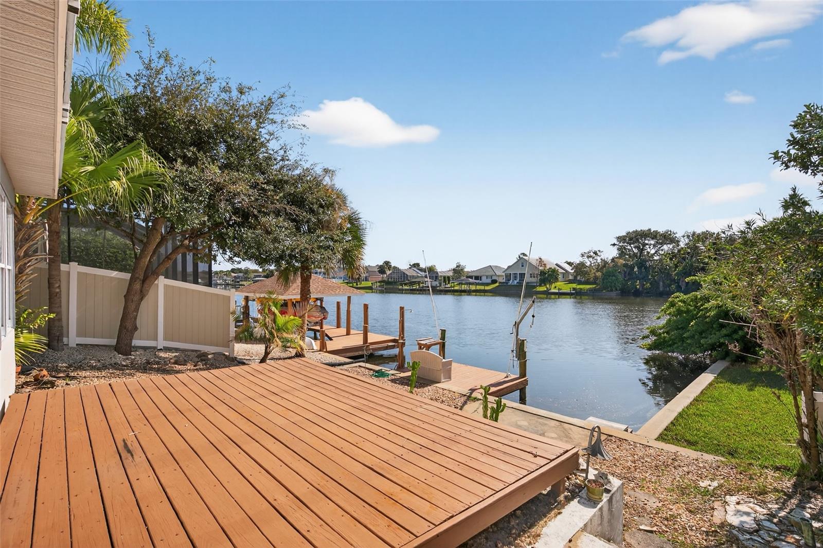 Image 10 of 43 For 4 Cedar Hollow Court