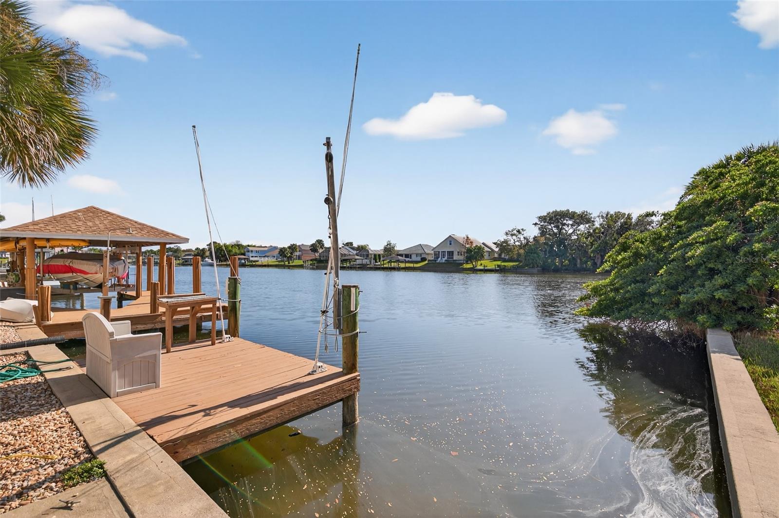 Image 11 of 43 For 4 Cedar Hollow Court