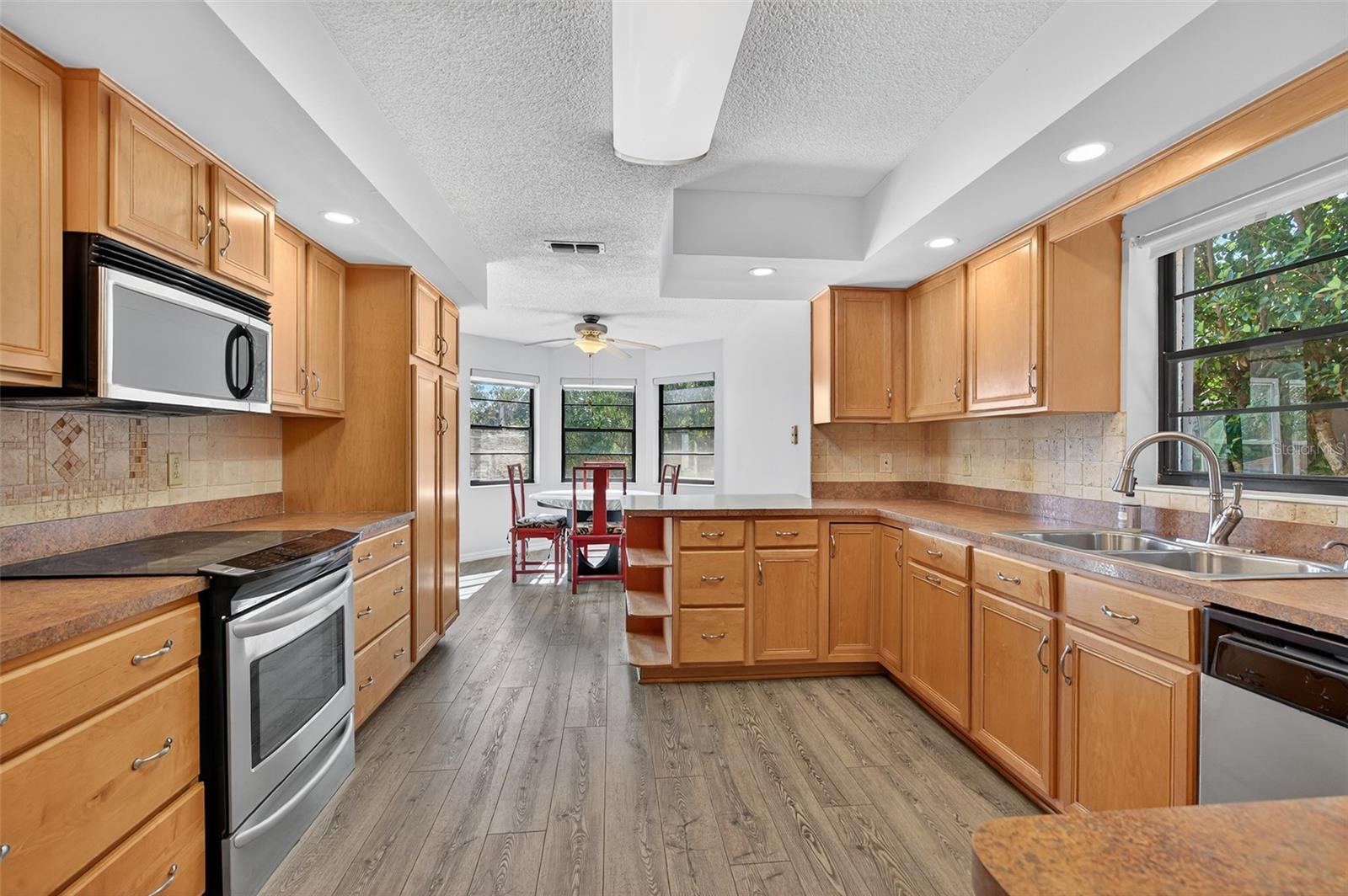 Image 14 of 43 For 4 Cedar Hollow Court