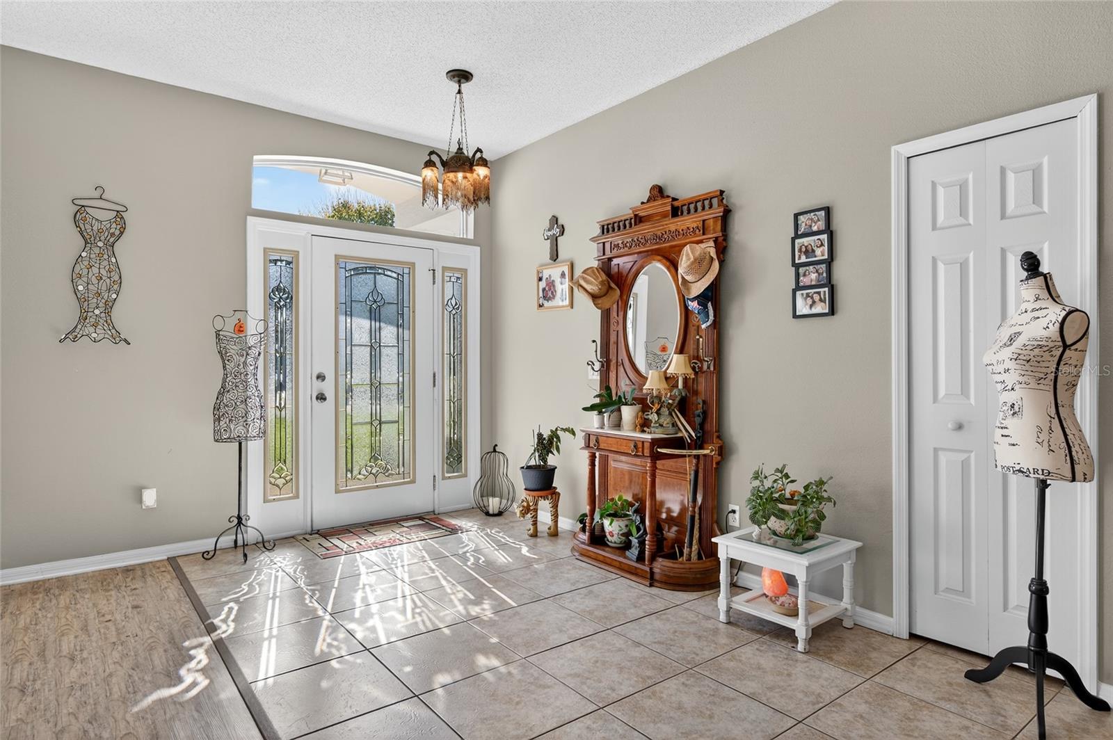 Image 3 of 27 For 42 Buffalo Bill Drive