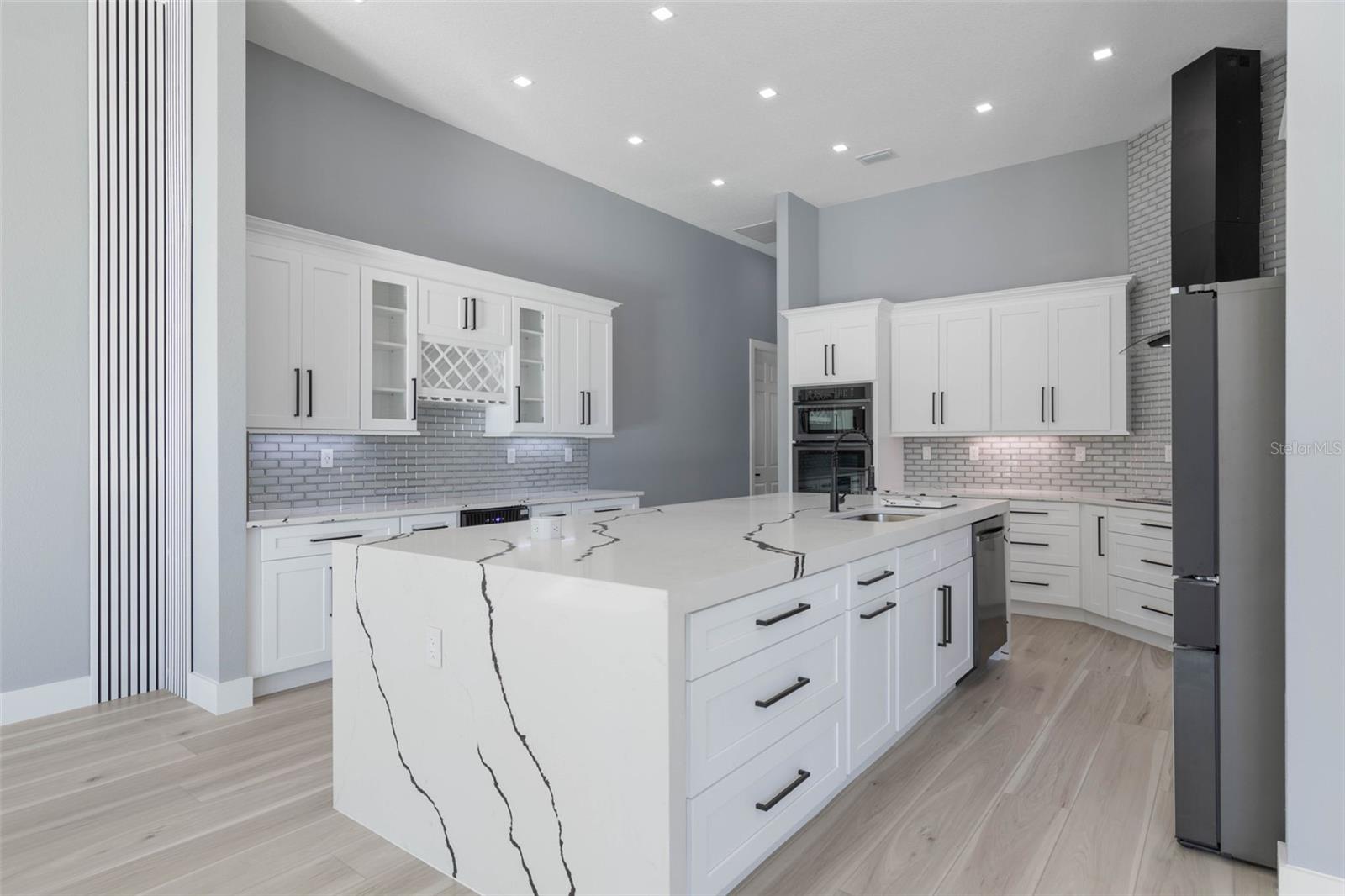 Image 22 of 89 For 10 Colorado Drive