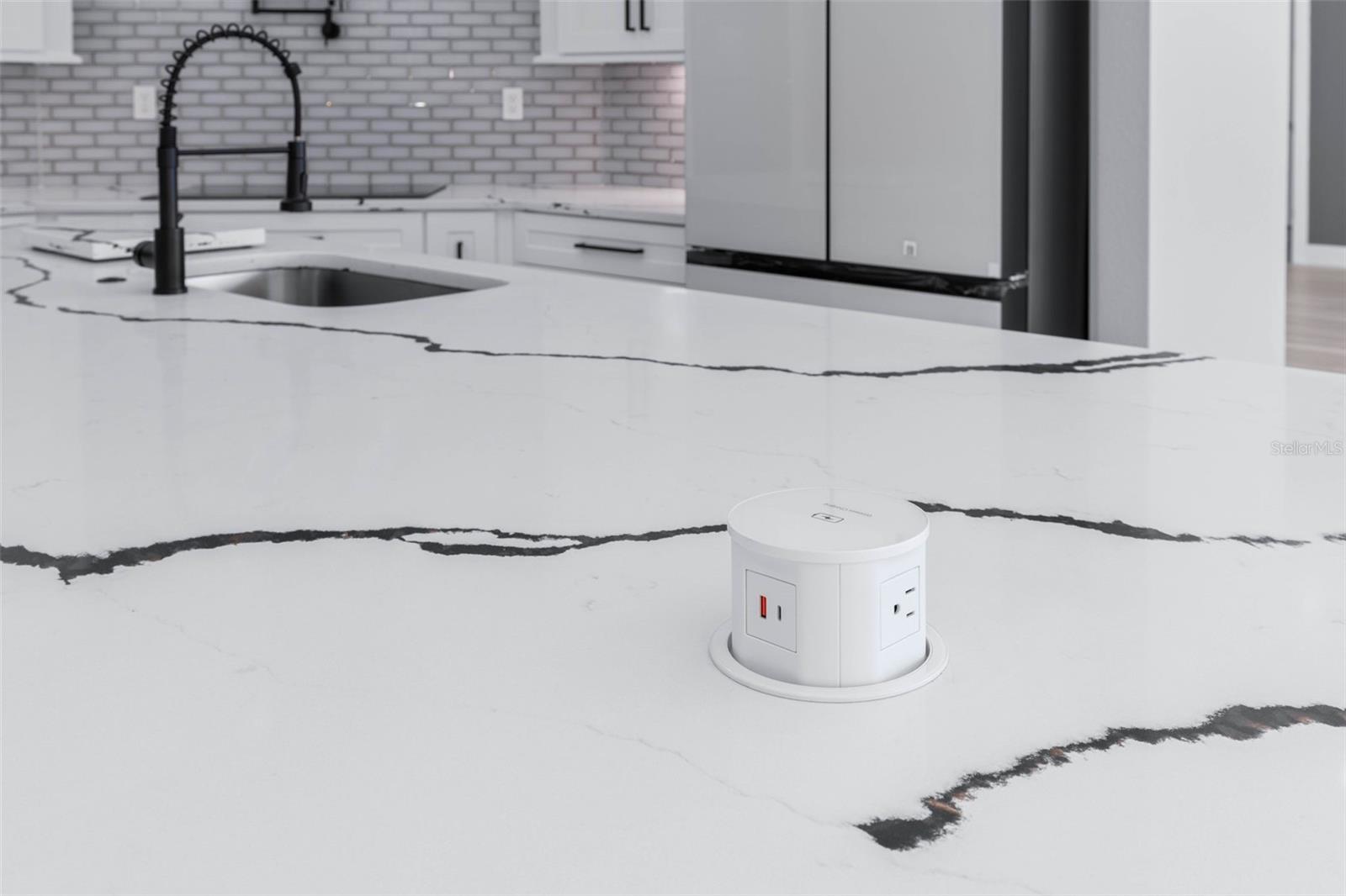 Image 23 of 89 For 10 Colorado Drive