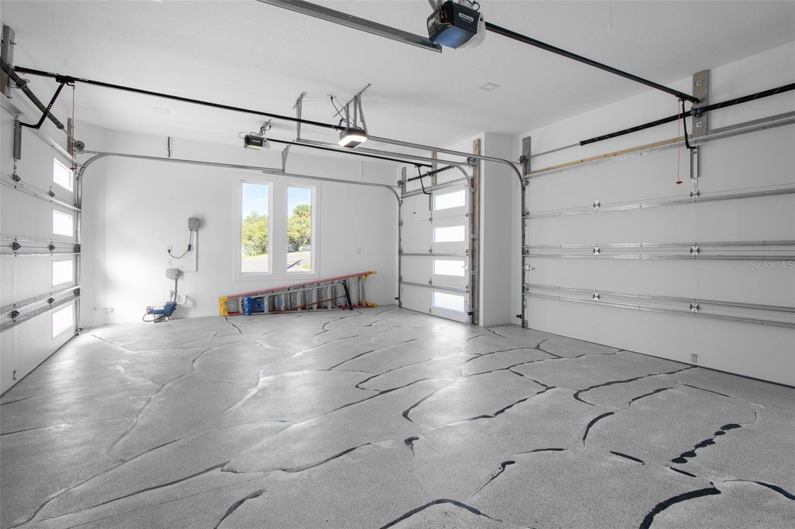 Image 50 of 89 For 10 Colorado Drive