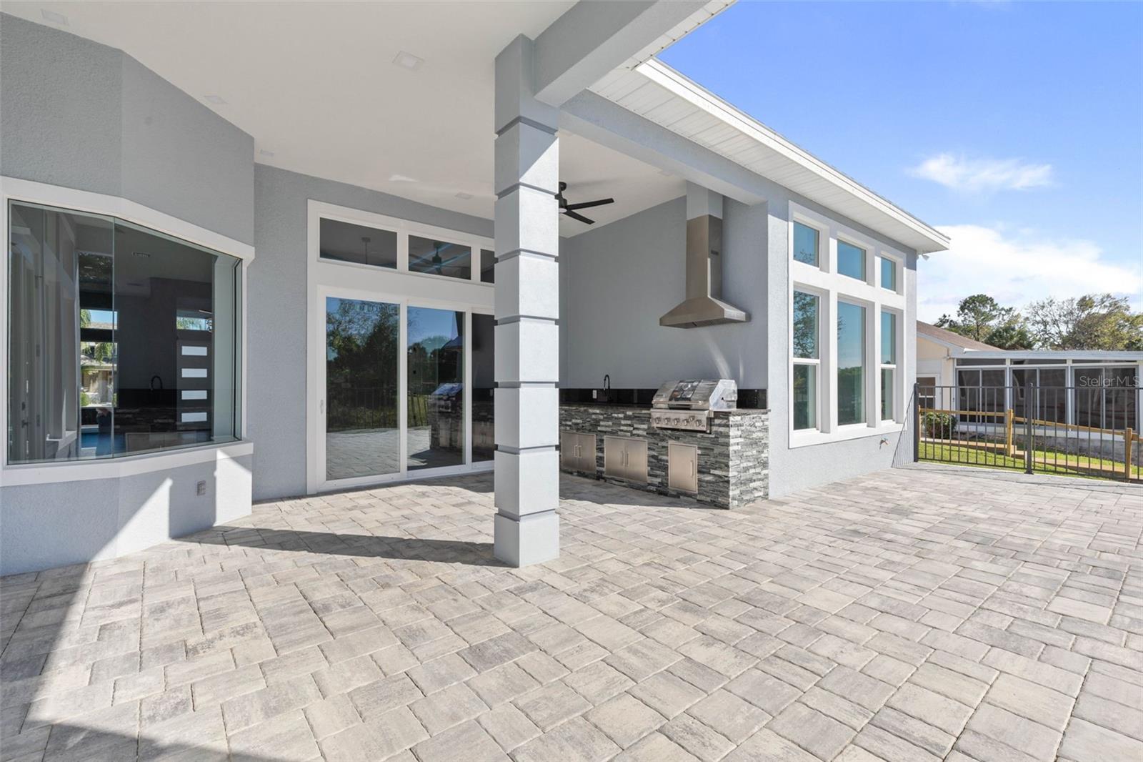 Image 58 of 89 For 10 Colorado Drive