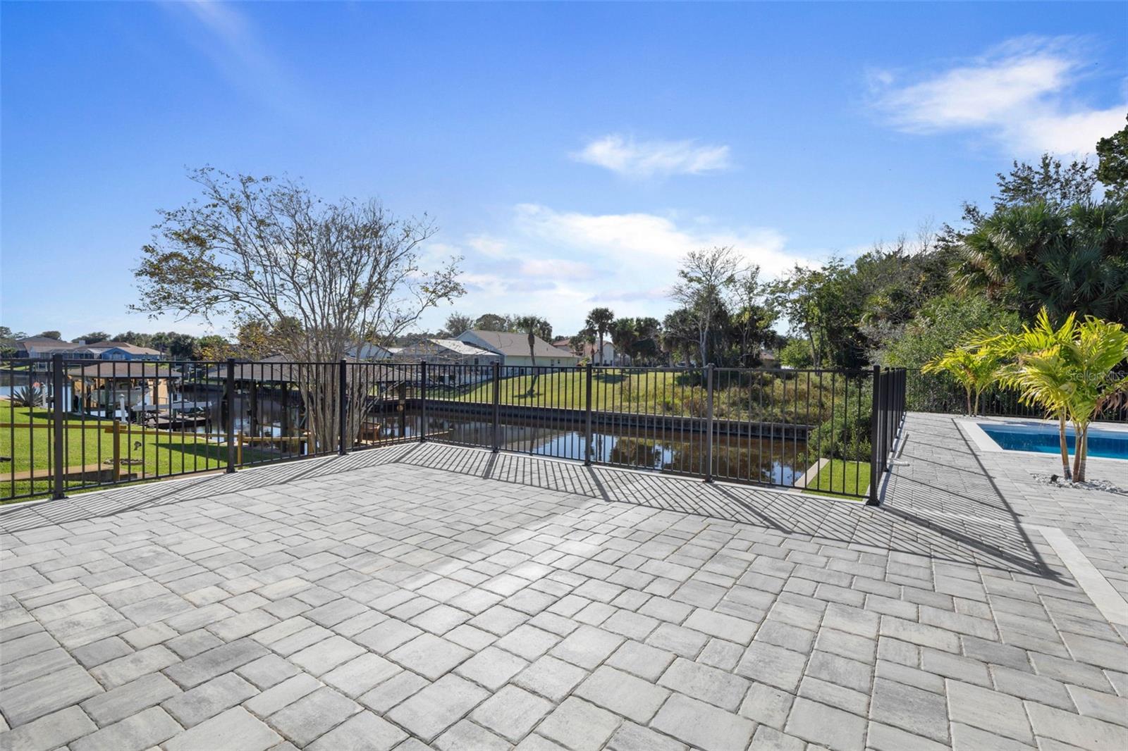 Image 61 of 89 For 10 Colorado Drive