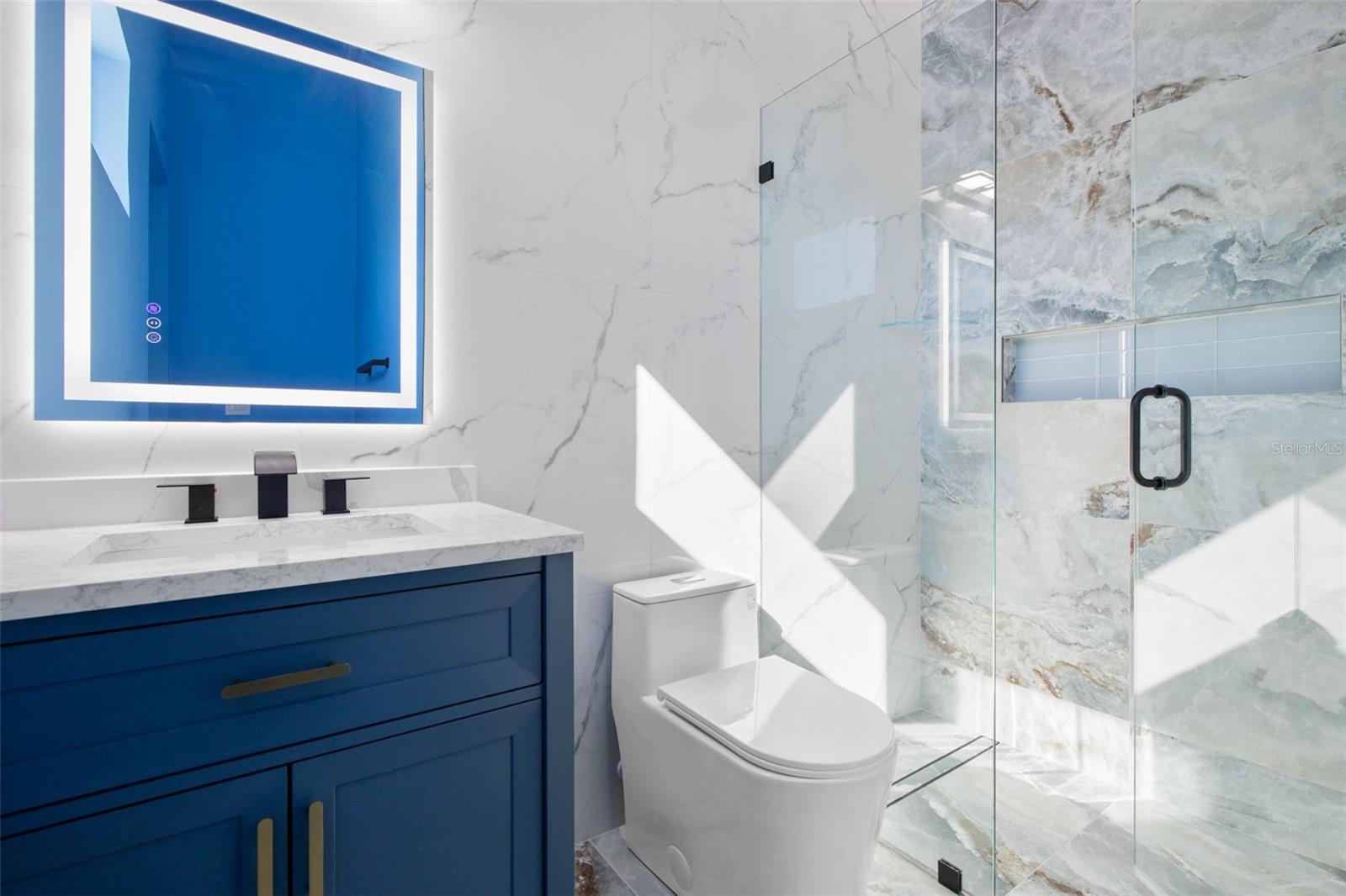 Image 64 of 89 For 10 Colorado Drive