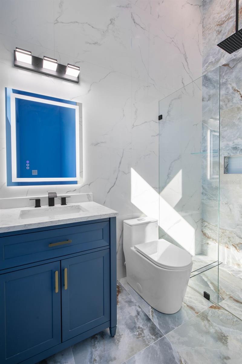 Image 65 of 89 For 10 Colorado Drive