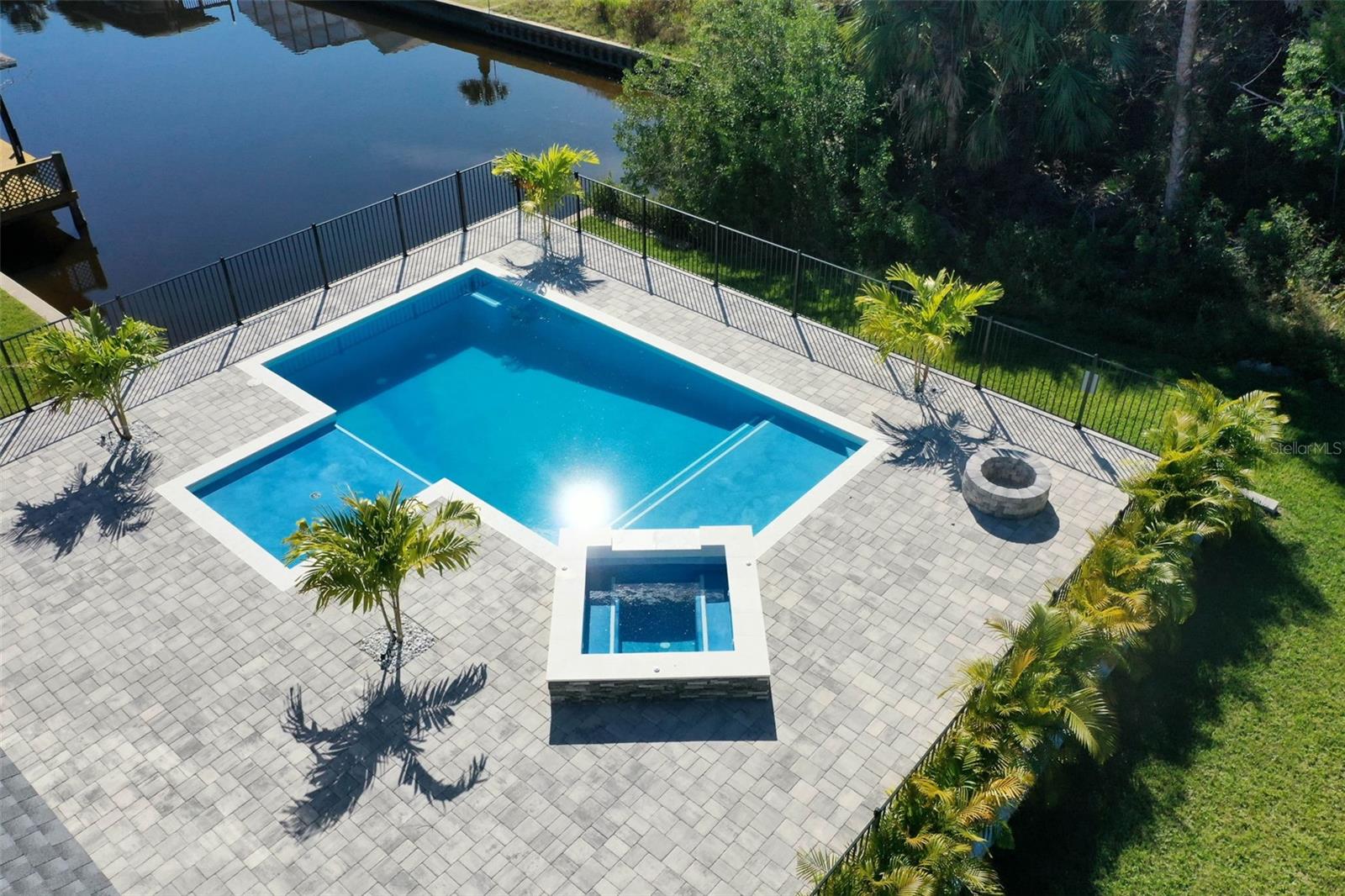 Image 69 of 89 For 10 Colorado Drive