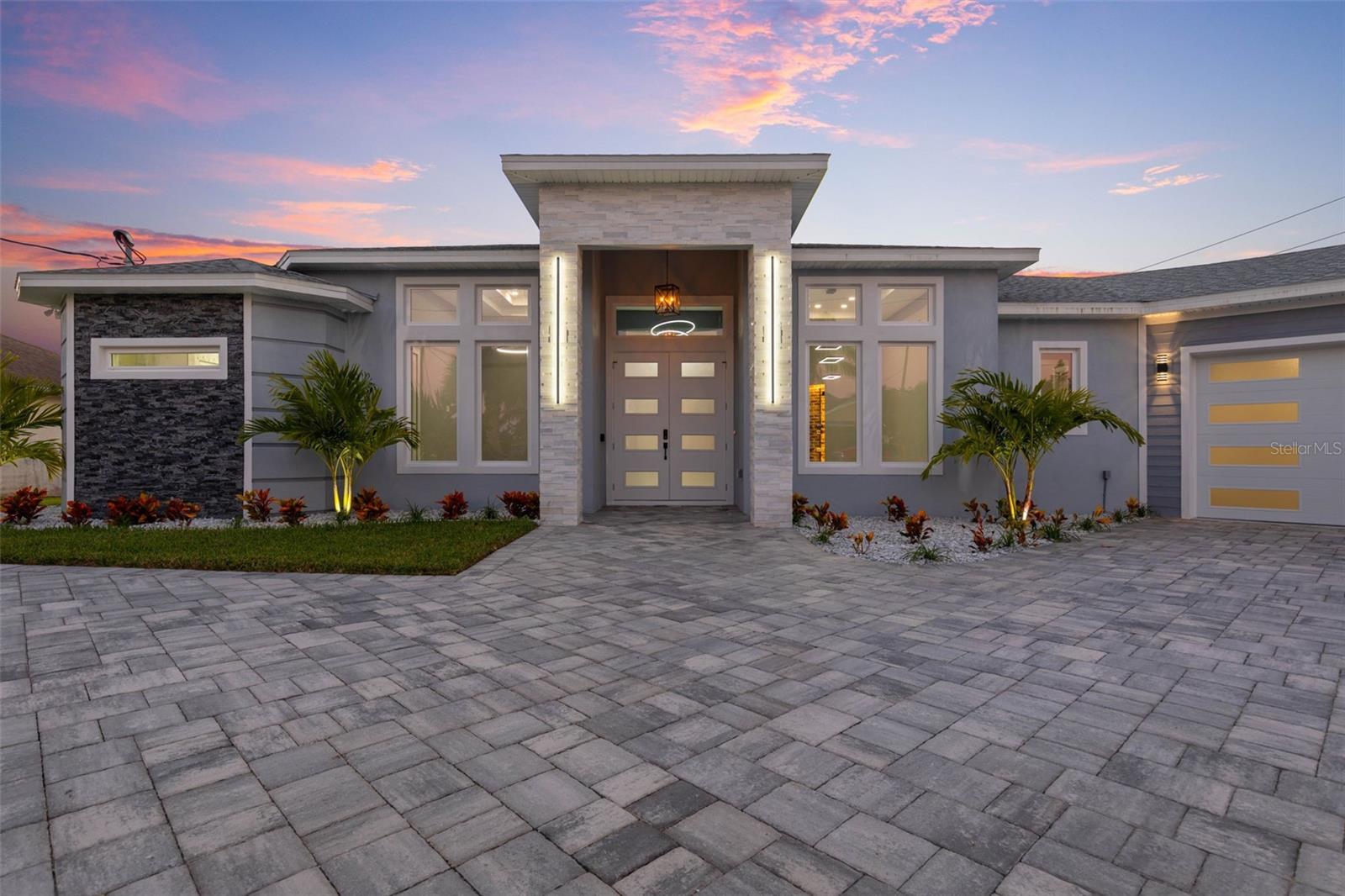 Image 76 of 89 For 10 Colorado Drive