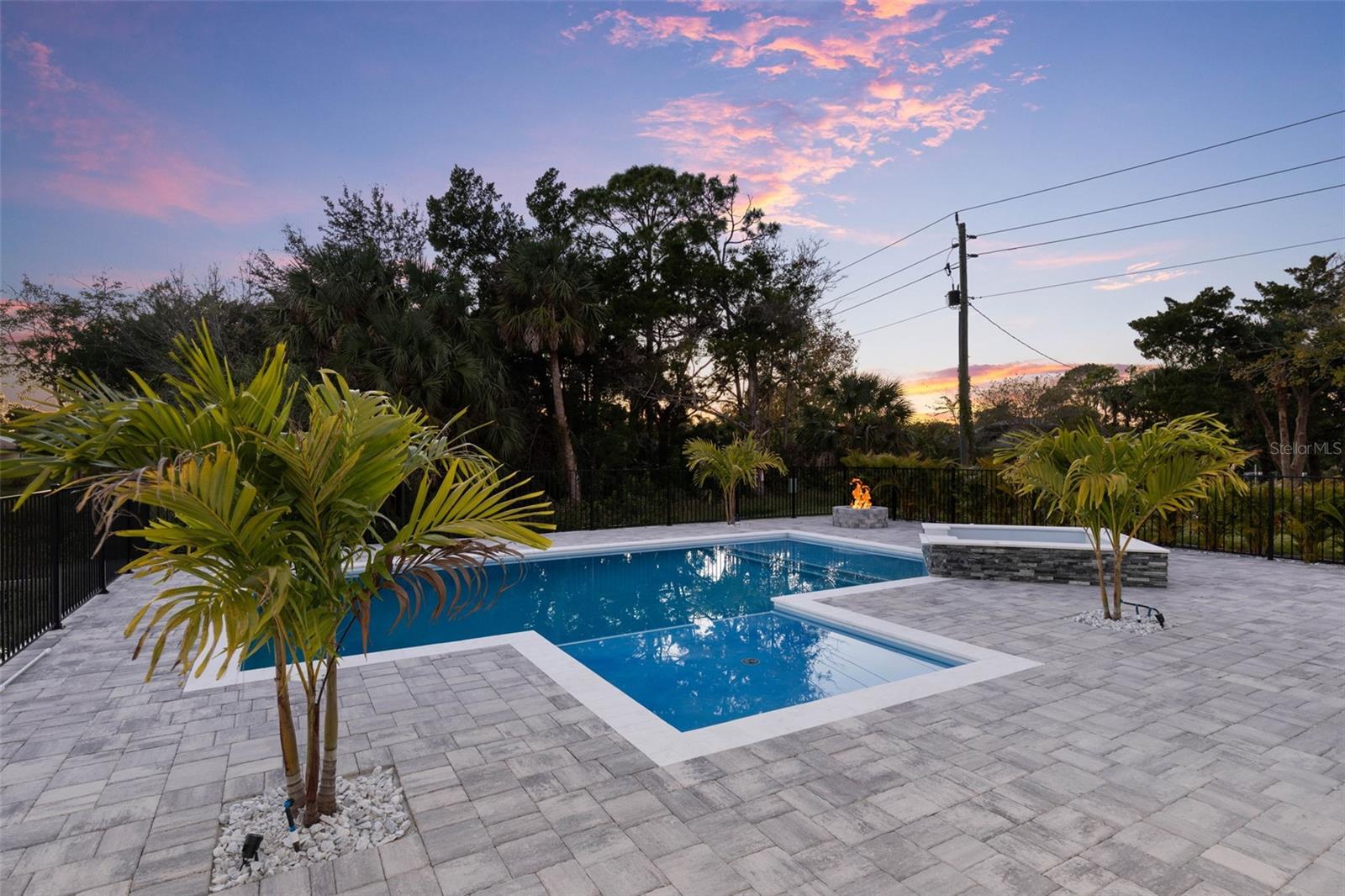 Image 79 of 89 For 10 Colorado Drive