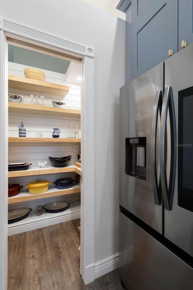 Image 16 of 81 For 2 Gleneagles Place