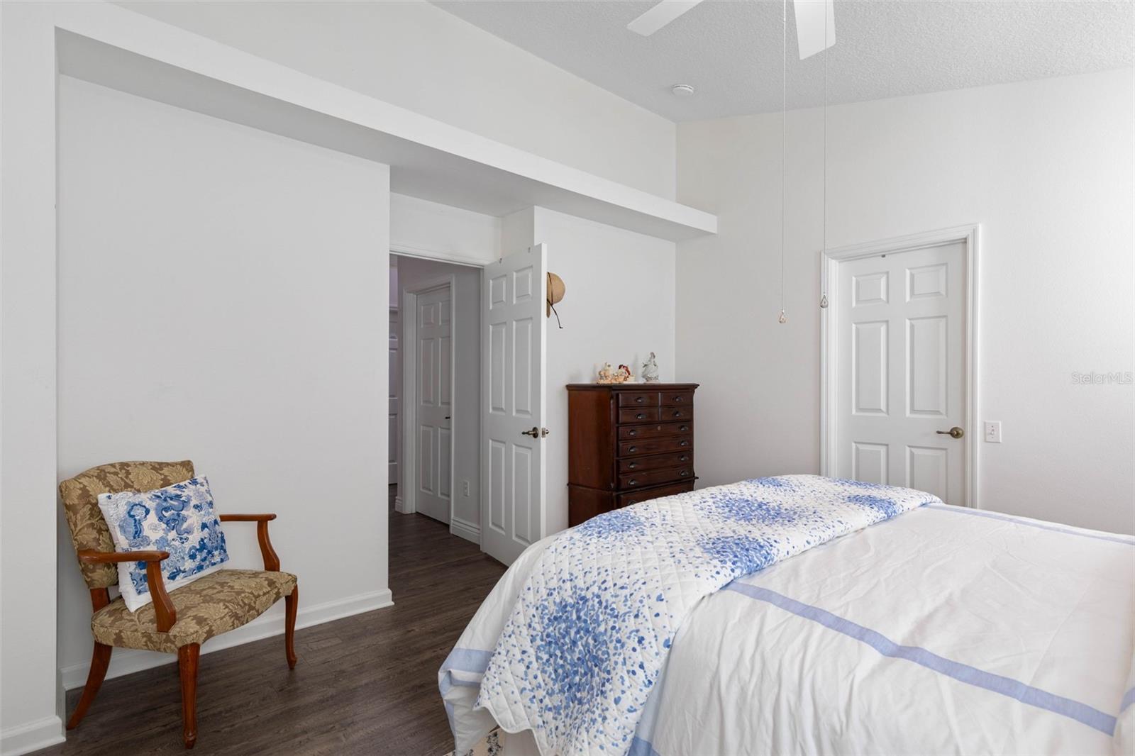 Image 19 of 81 For 2 Gleneagles Place