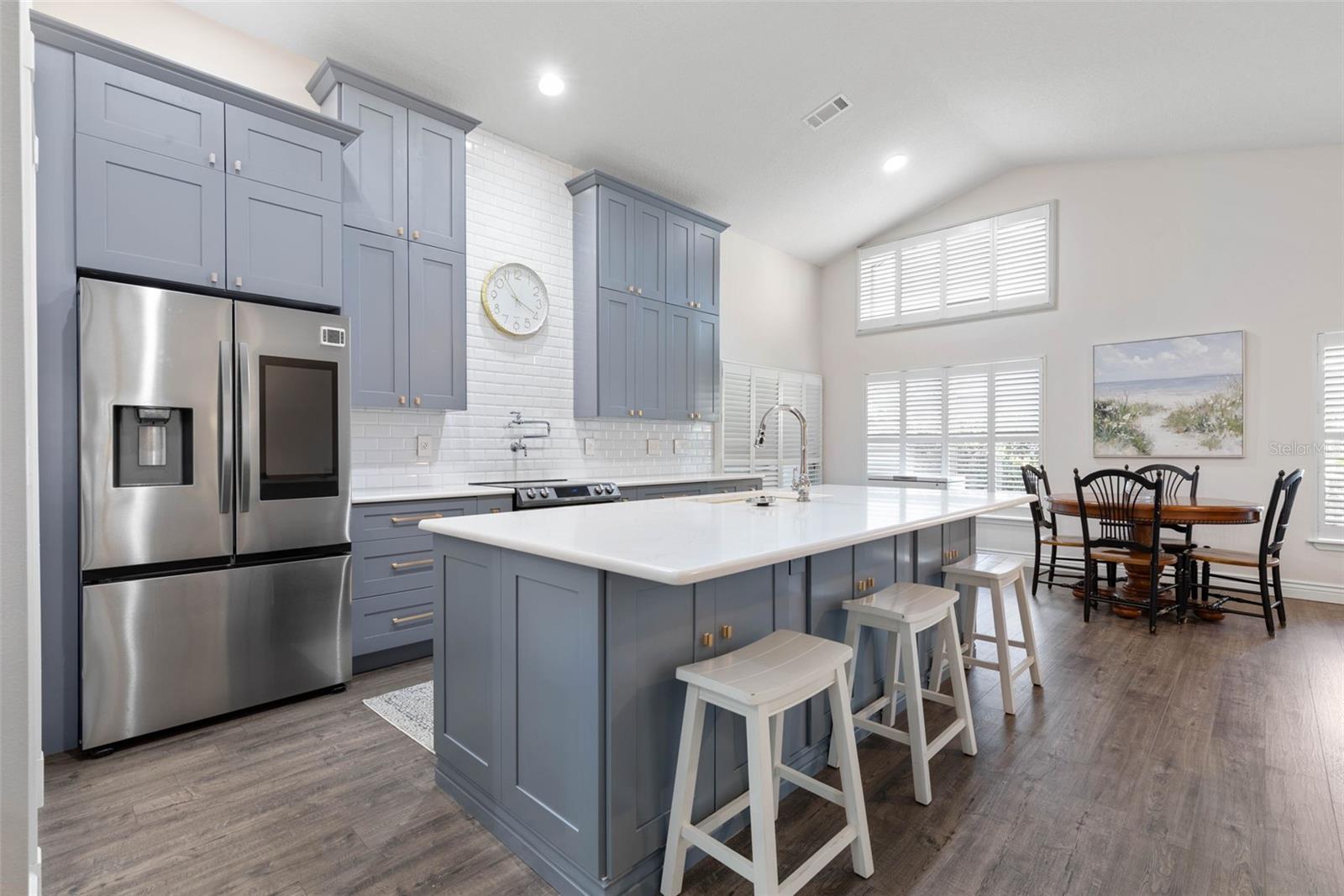 Image 3 of 81 For 2 Gleneagles Place