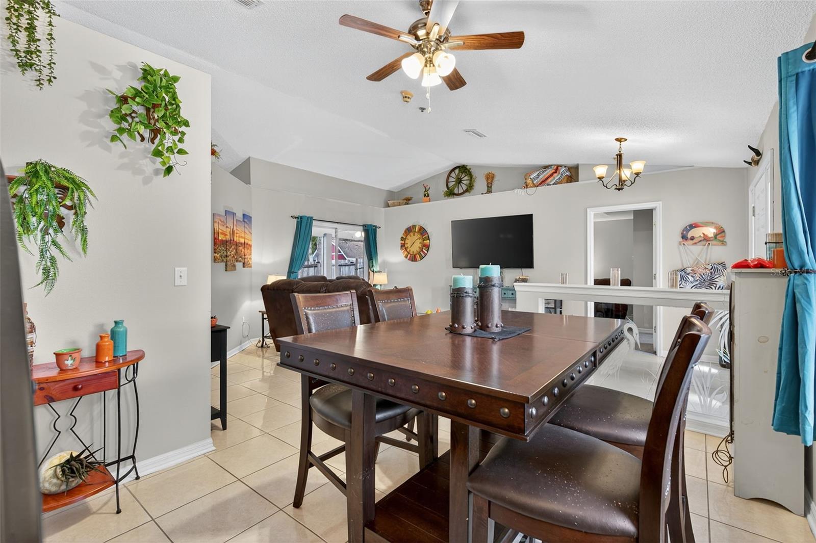 Image 10 of 50 For 74 Fort Caroline Lane