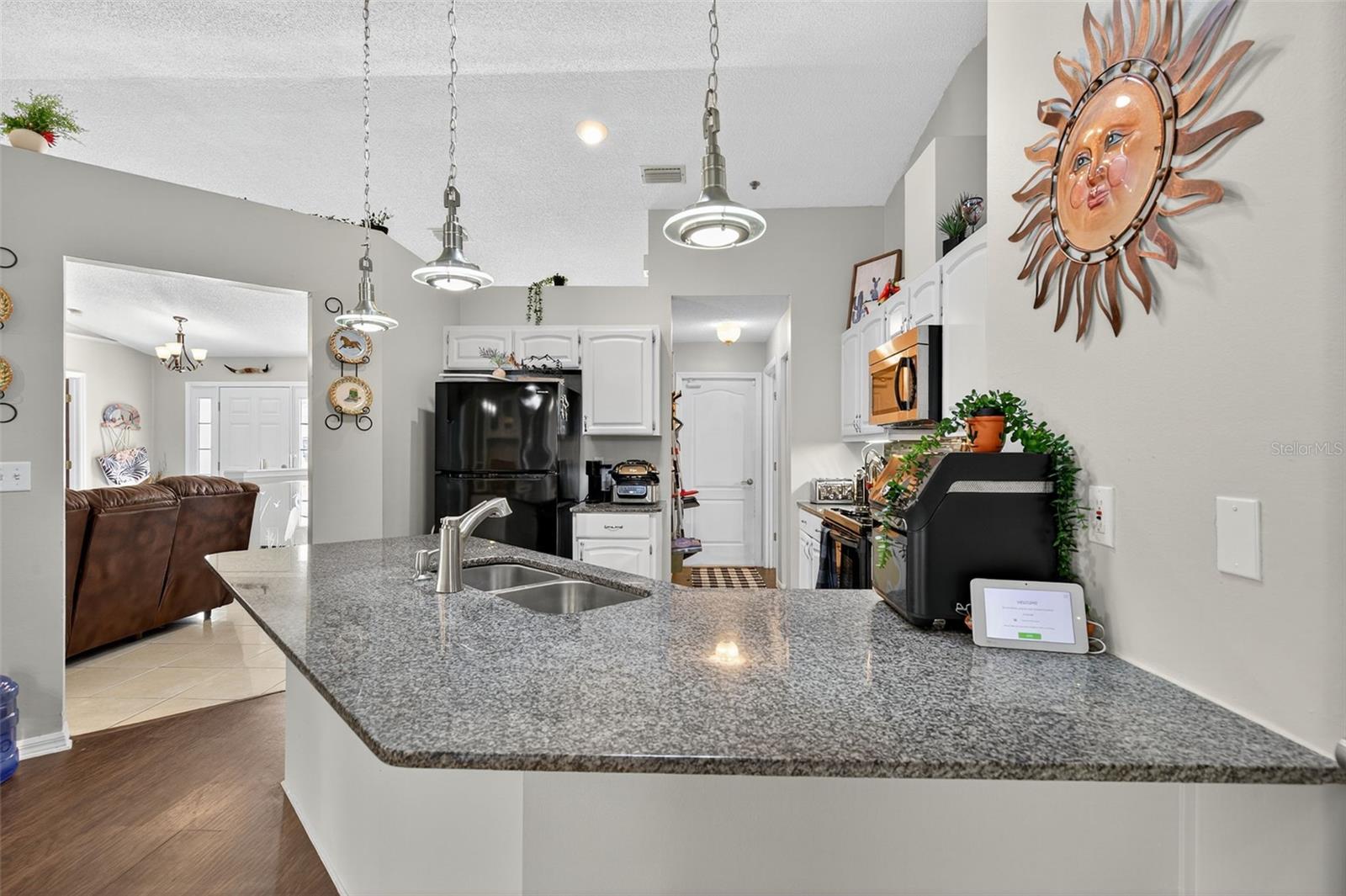 Image 11 of 50 For 74 Fort Caroline Lane