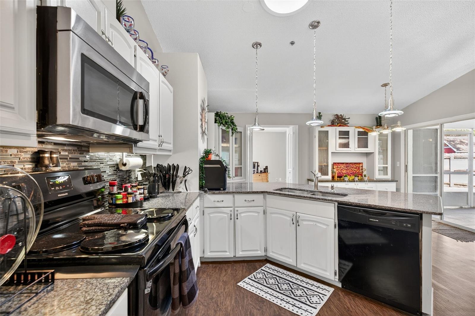 Image 15 of 50 For 74 Fort Caroline Lane