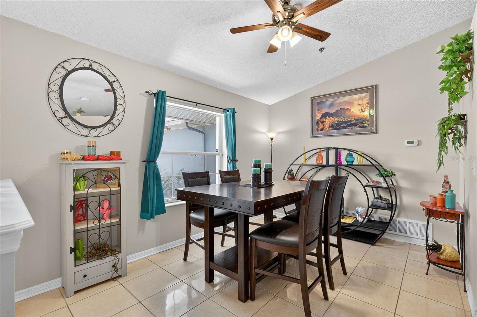 Image 9 of 50 For 74 Fort Caroline Lane