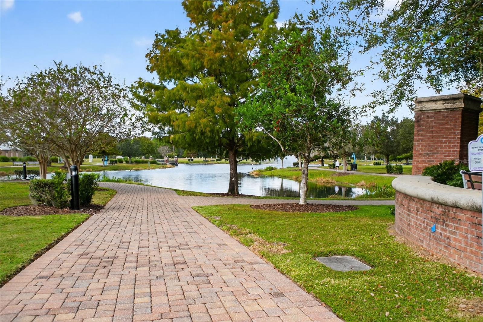 Image 13 of 54 For 469 Bulldog Drive 12