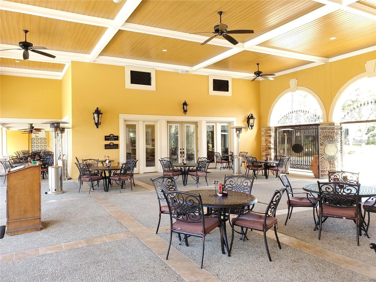 Image 16 of 30 For 2 Blue Oak Lane