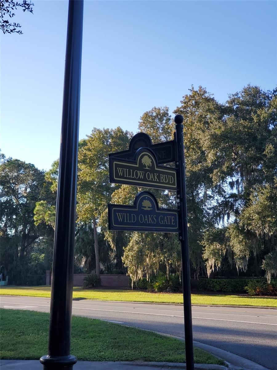 Image 30 of 30 For 2 Blue Oak Lane