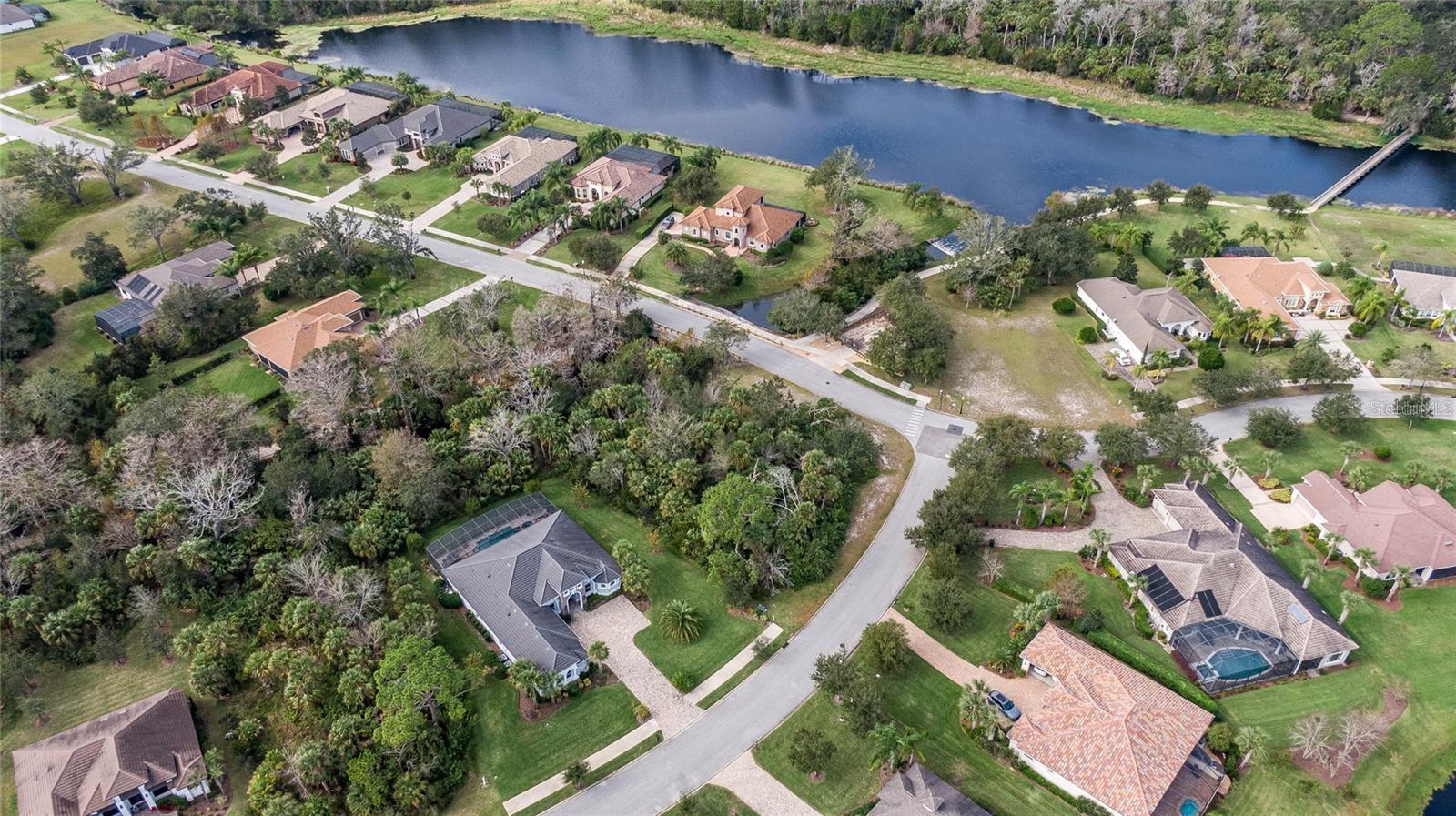 Image 4 of 30 For 2 Blue Oak Lane