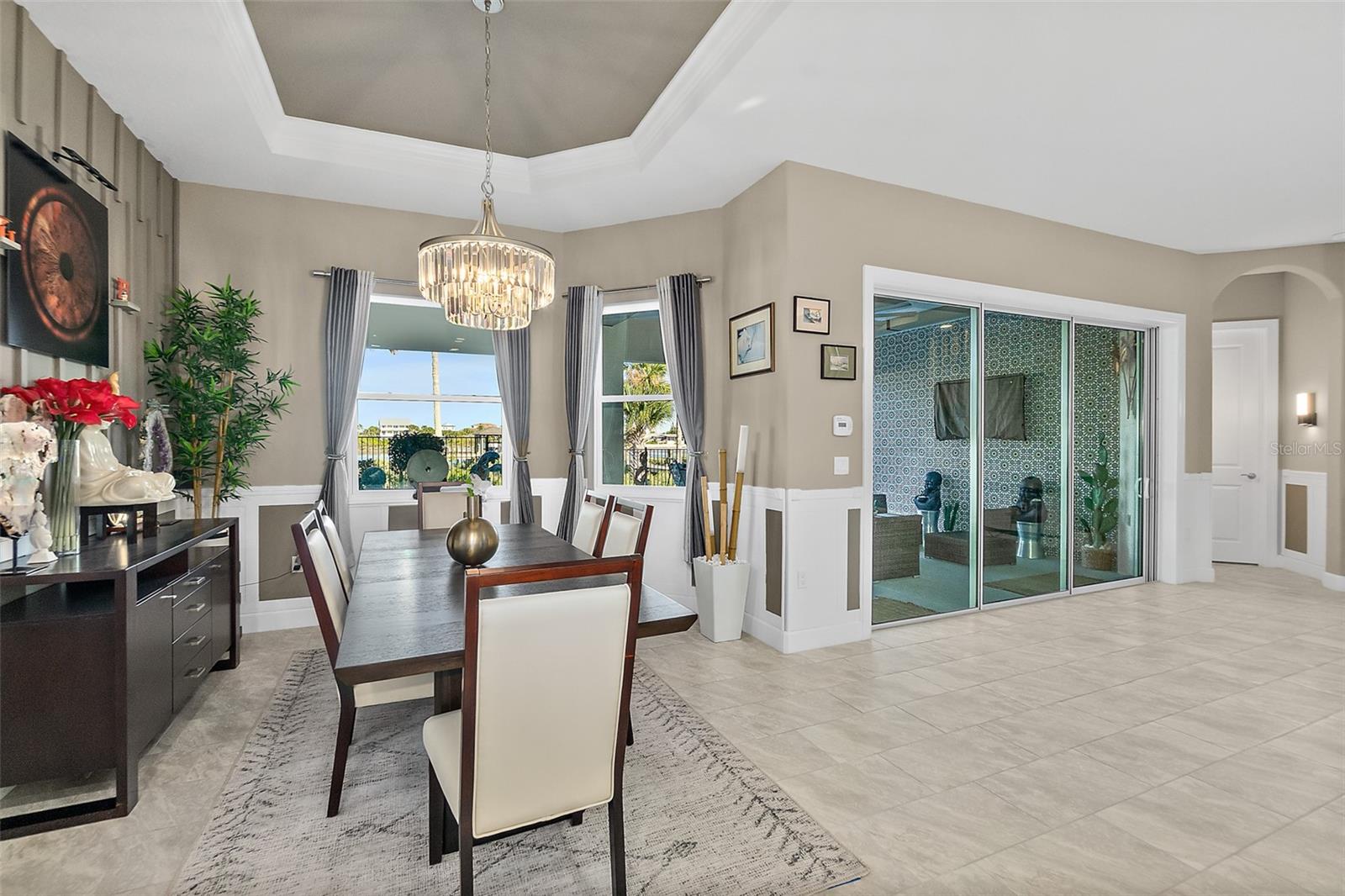 Image 14 of 66 For 54 Riverwalk Drive