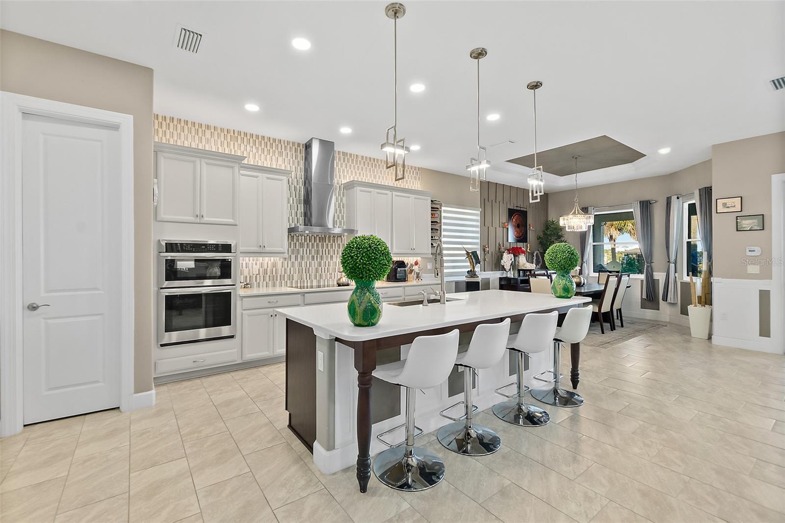 Image 16 of 66 For 54 Riverwalk Drive