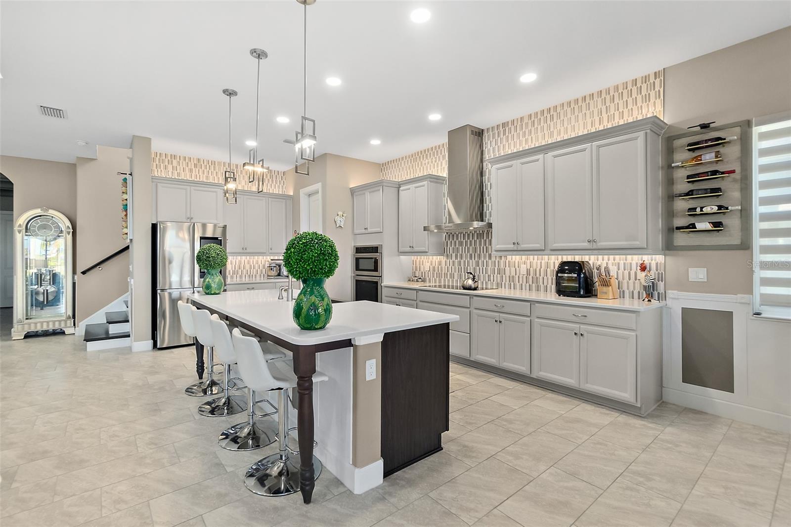 Image 18 of 66 For 54 Riverwalk Drive