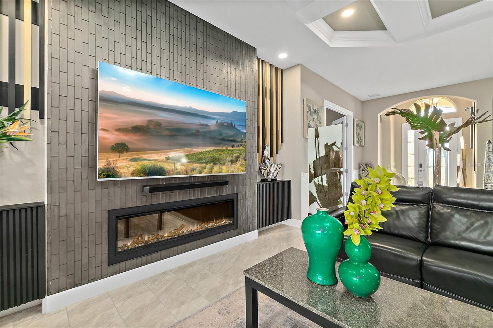 Image 22 of 66 For 54 Riverwalk Drive