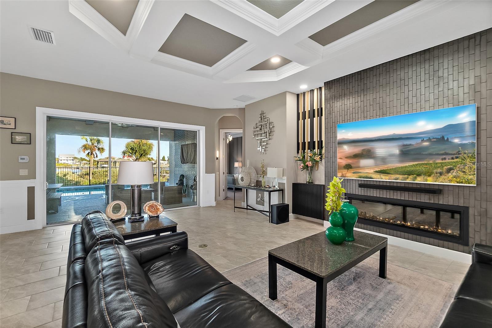 Image 25 of 66 For 54 Riverwalk Drive