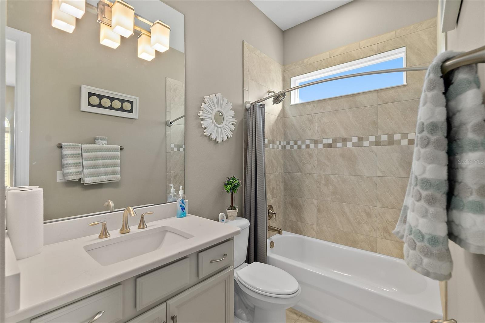 Image 35 of 66 For 54 Riverwalk Drive