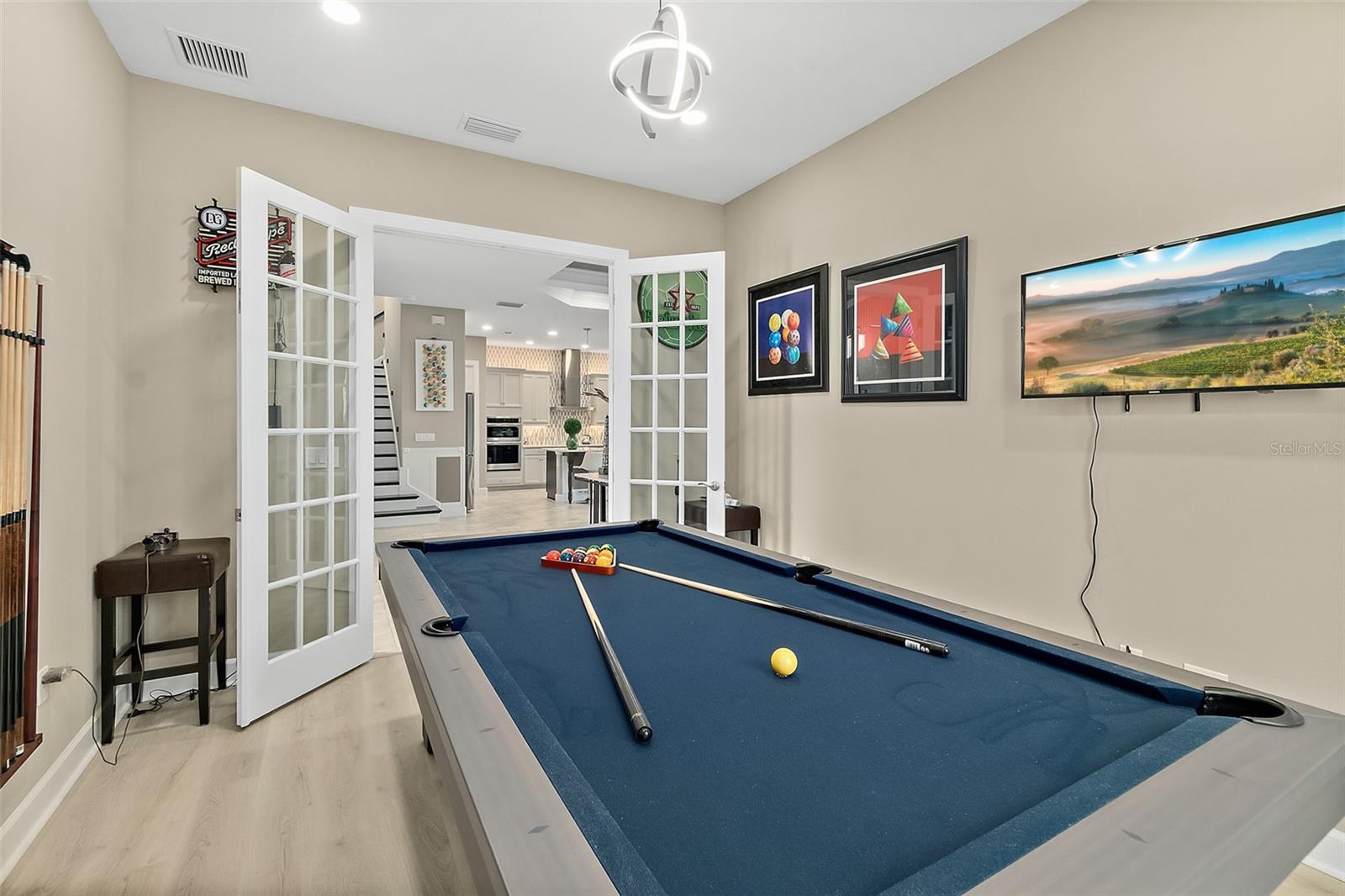 Image 41 of 66 For 54 Riverwalk Drive