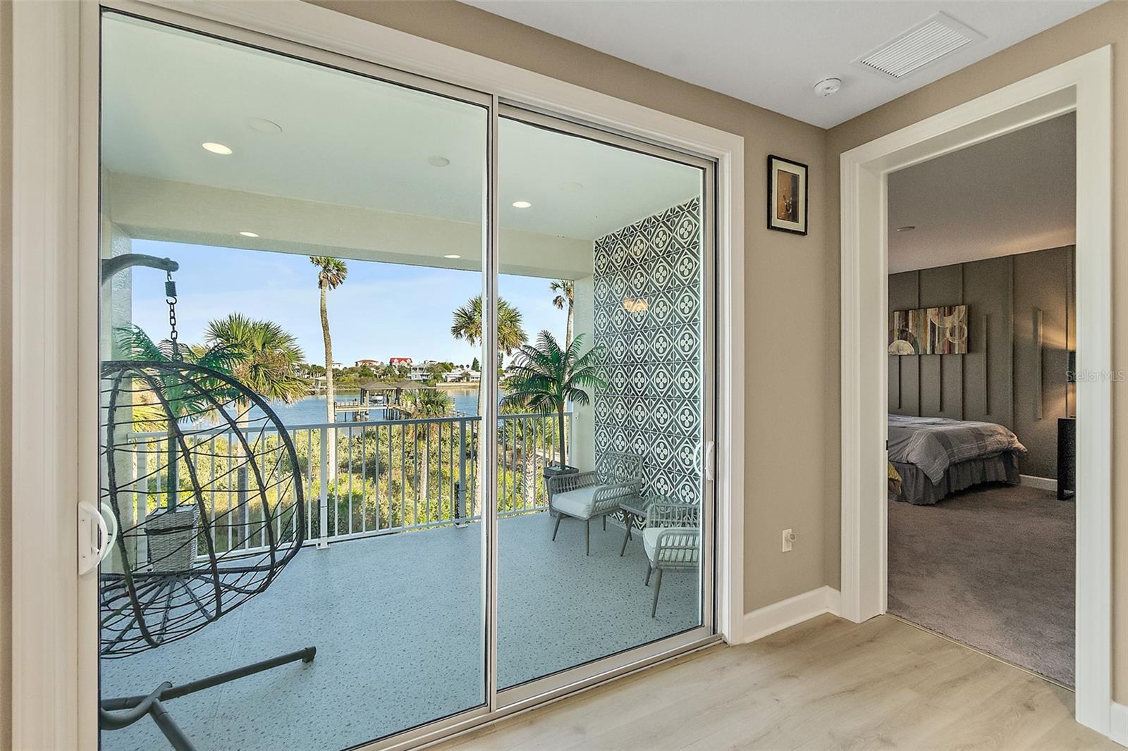 Image 48 of 66 For 54 Riverwalk Drive