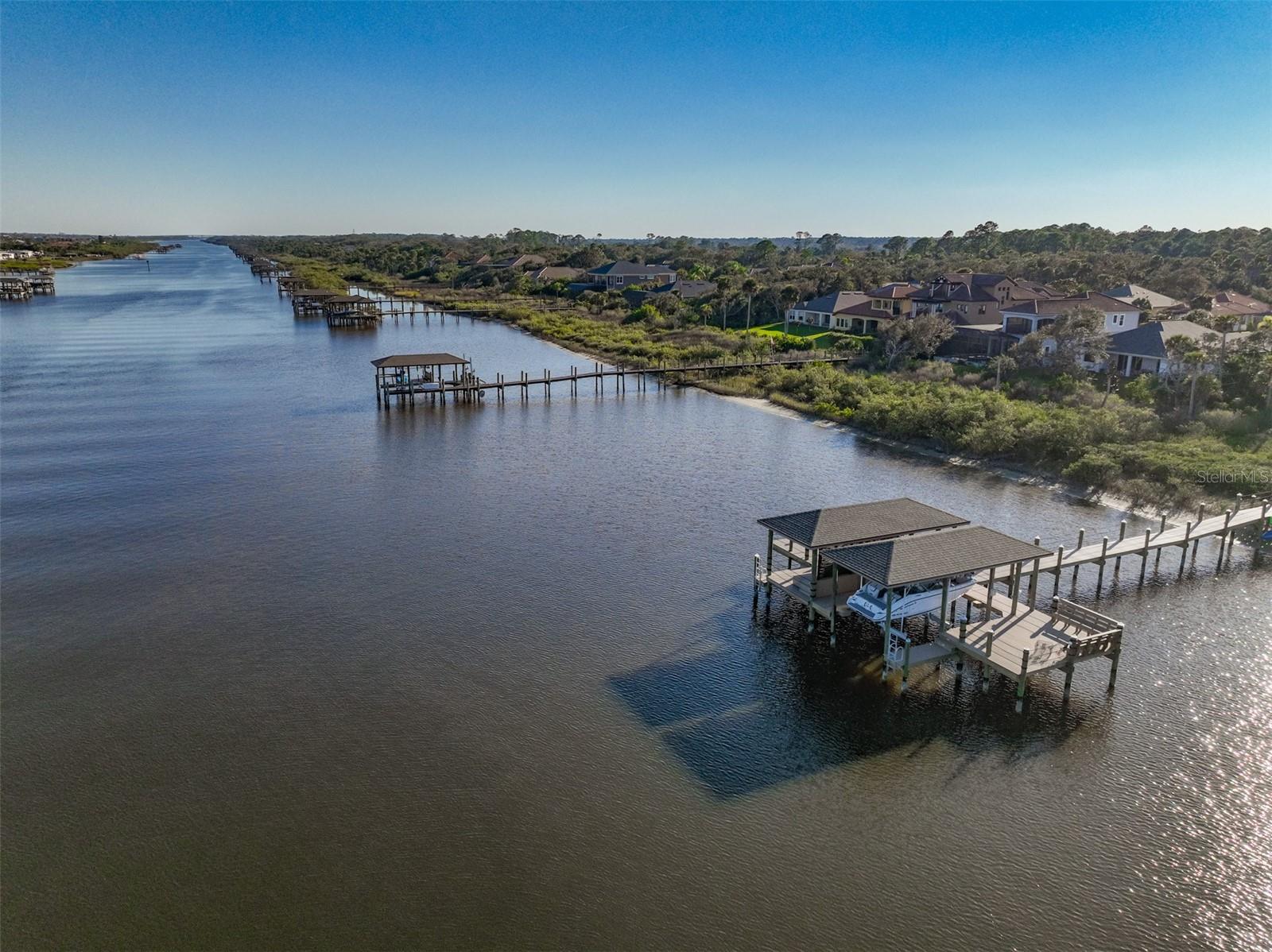 Image 7 of 66 For 54 Riverwalk Drive