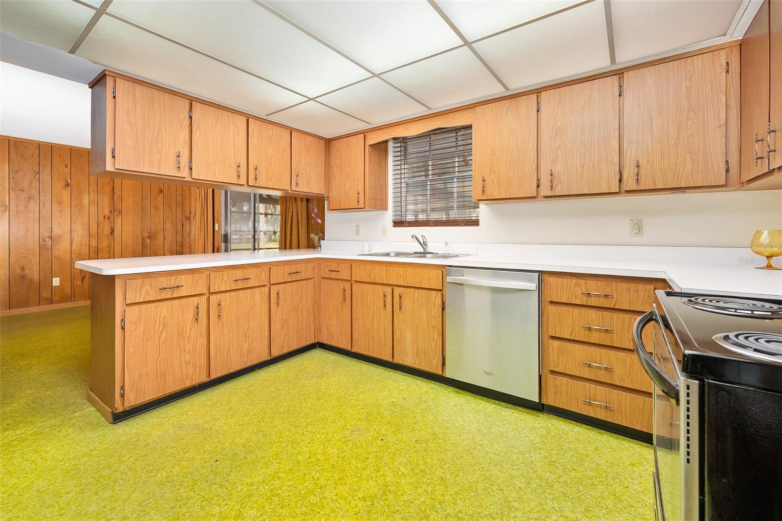 Image 10 of 25 For 1926 Taylor Road