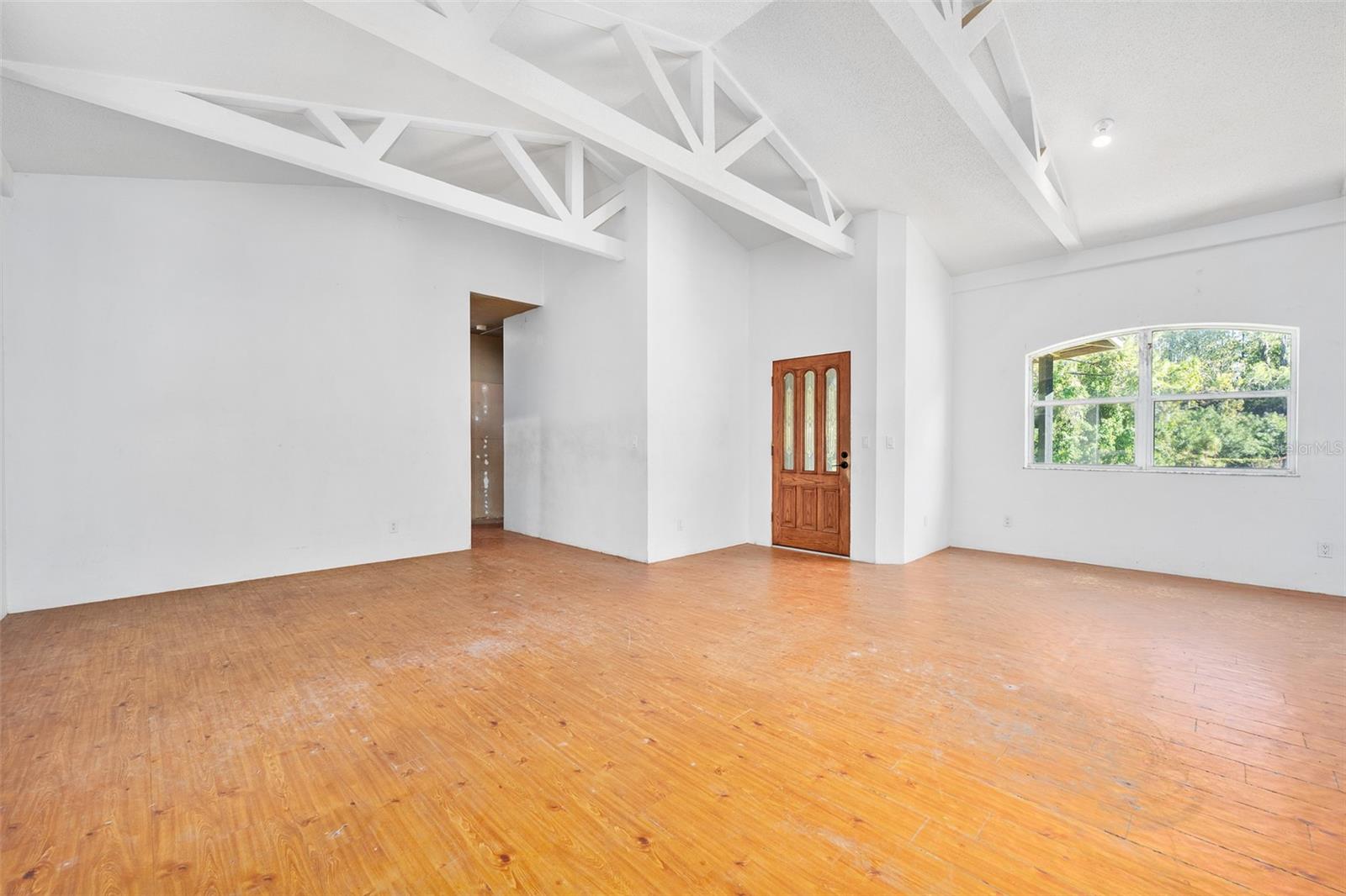 Image 20 of 25 For 1926 Taylor Road