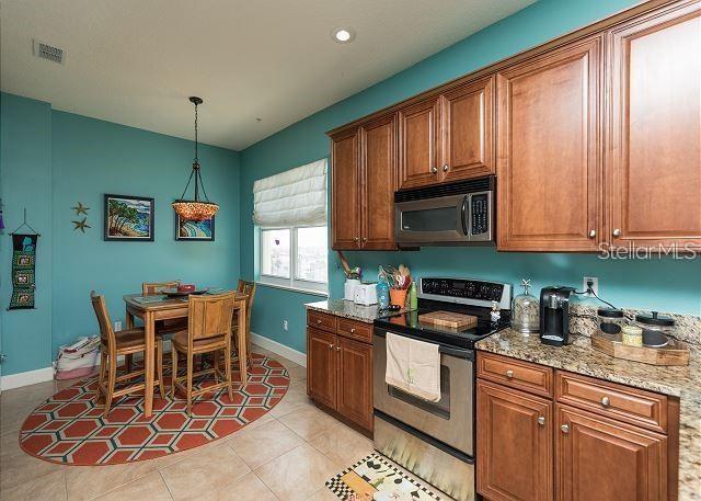 Image 8 of 85 For 300 Cinnamon Beach Way 251