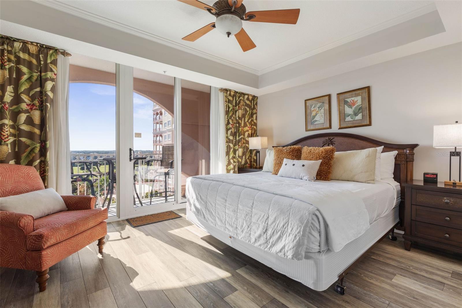 Image 28 of 75 For 200 Ocean Crest Drive 617