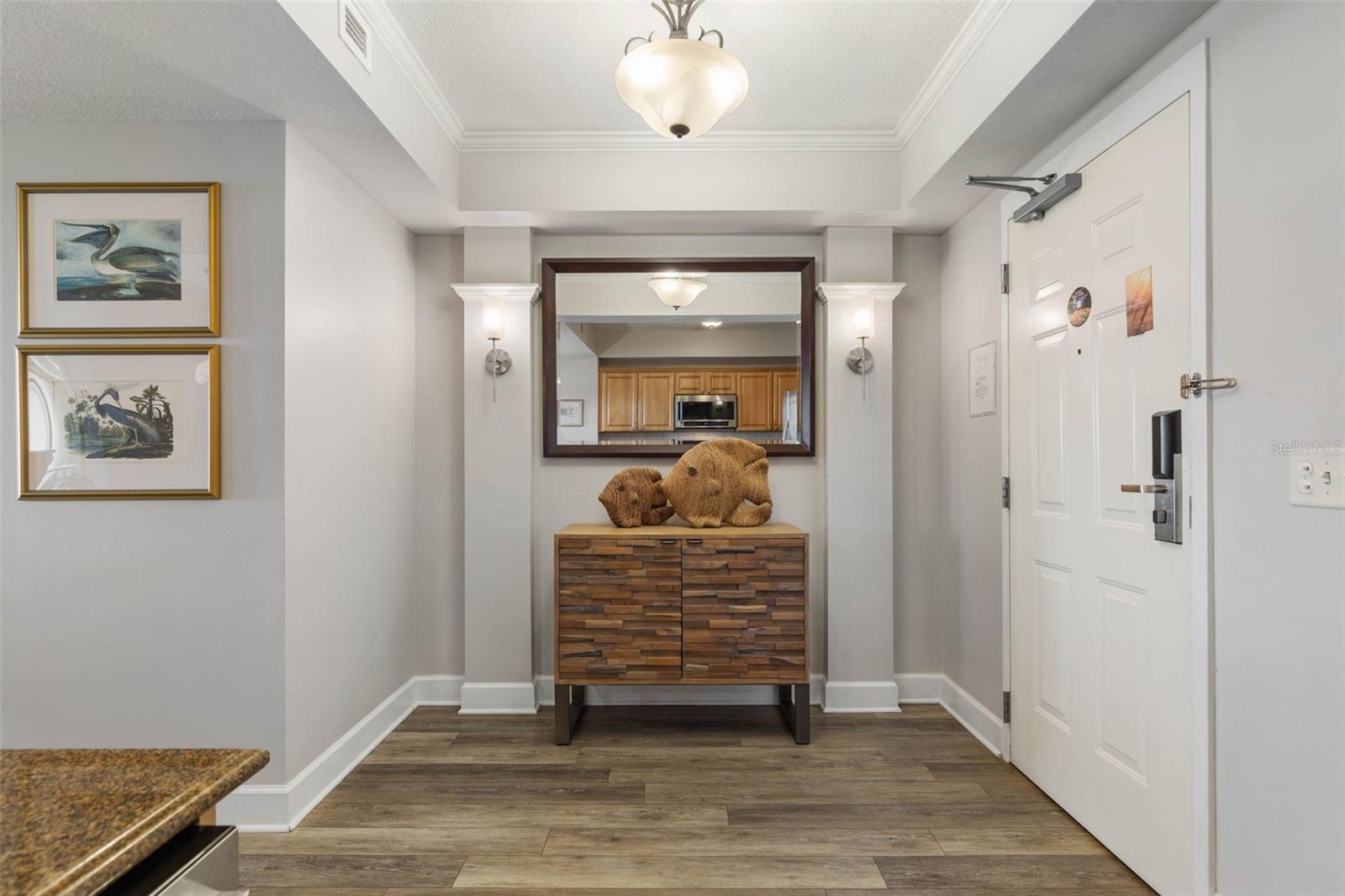 Image 4 of 75 For 200 Ocean Crest Drive 617