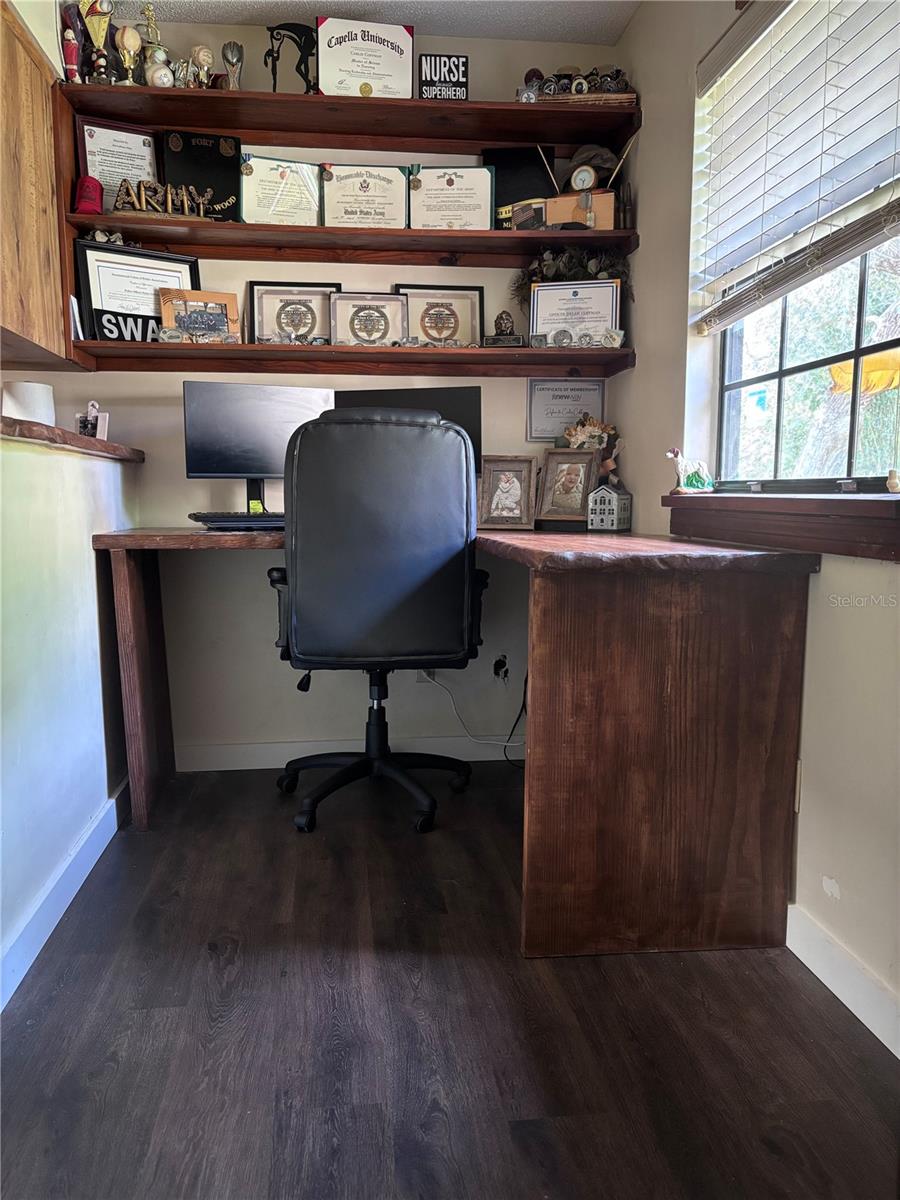 Image 24 of 62 For 597 John Anderson Highway