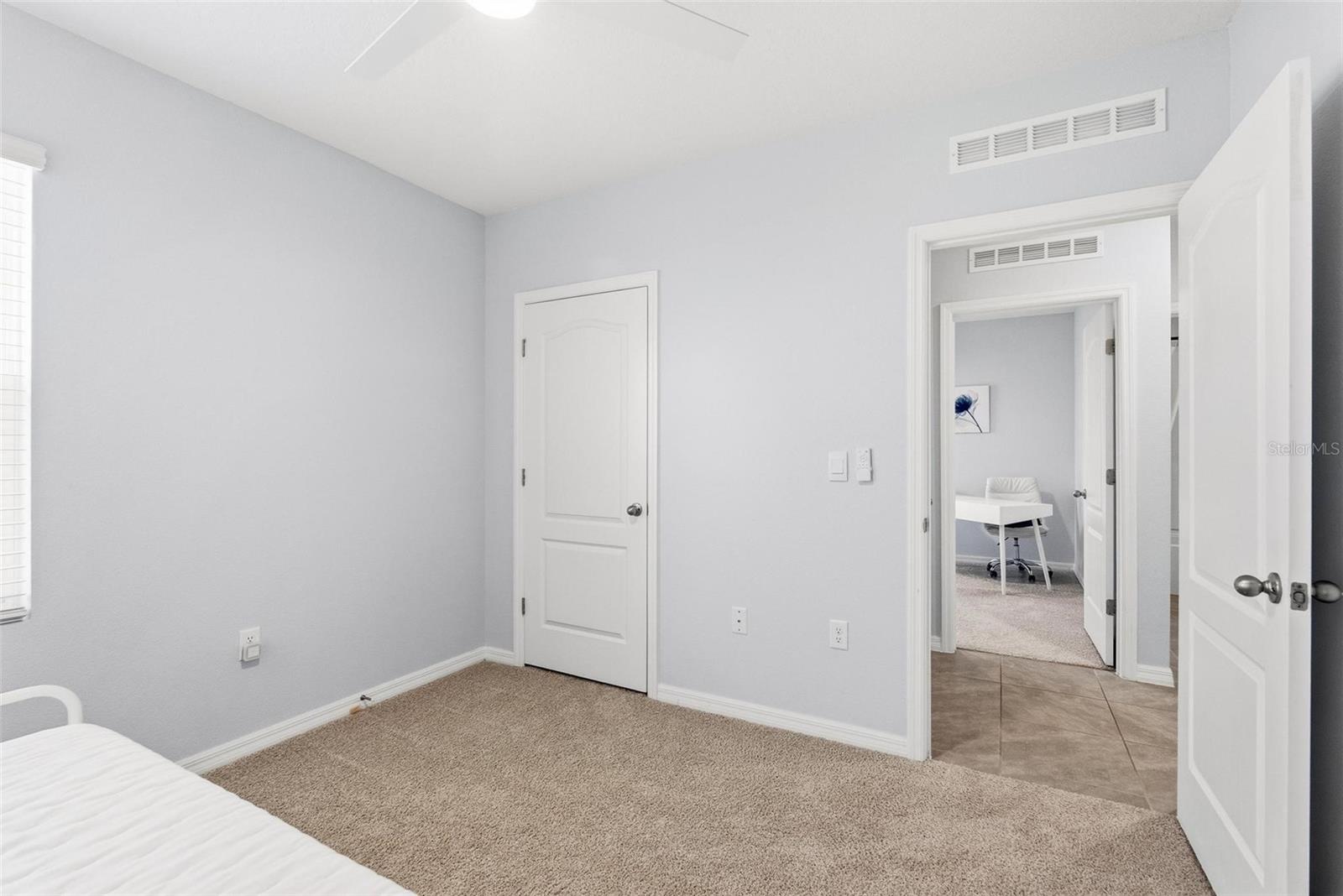 Image 24 of 56 For 2745 Portadown Street