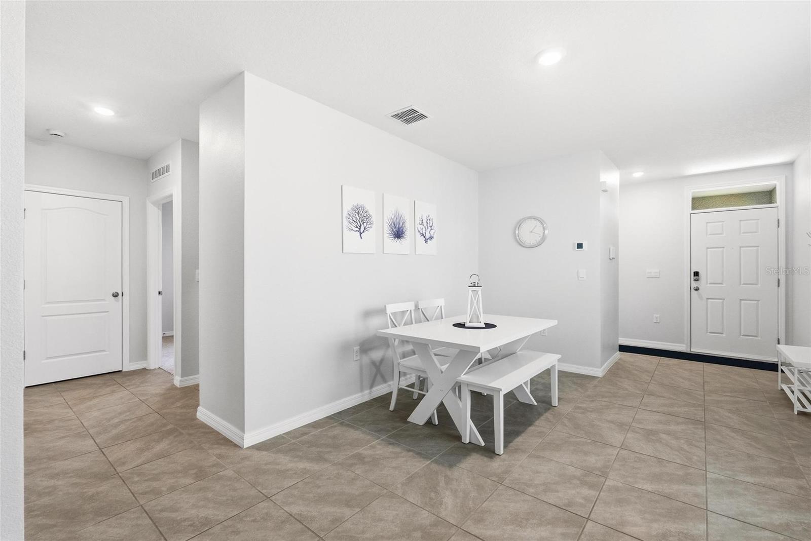 Image 4 of 56 For 2745 Portadown Street