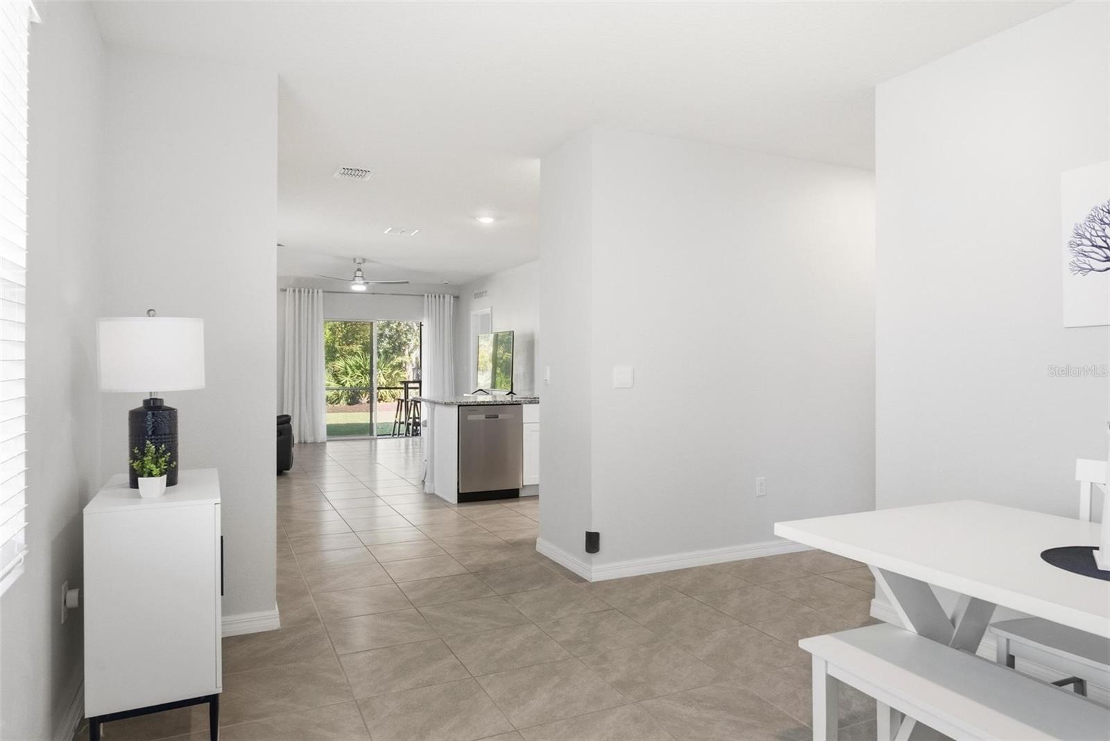 Image 6 of 56 For 2745 Portadown Street